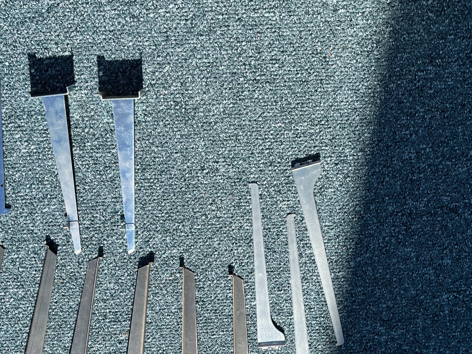 Lot 15 Pegboard Wallboard Slatwall Hooks Brackets 14 16" Peg board Wall Slat