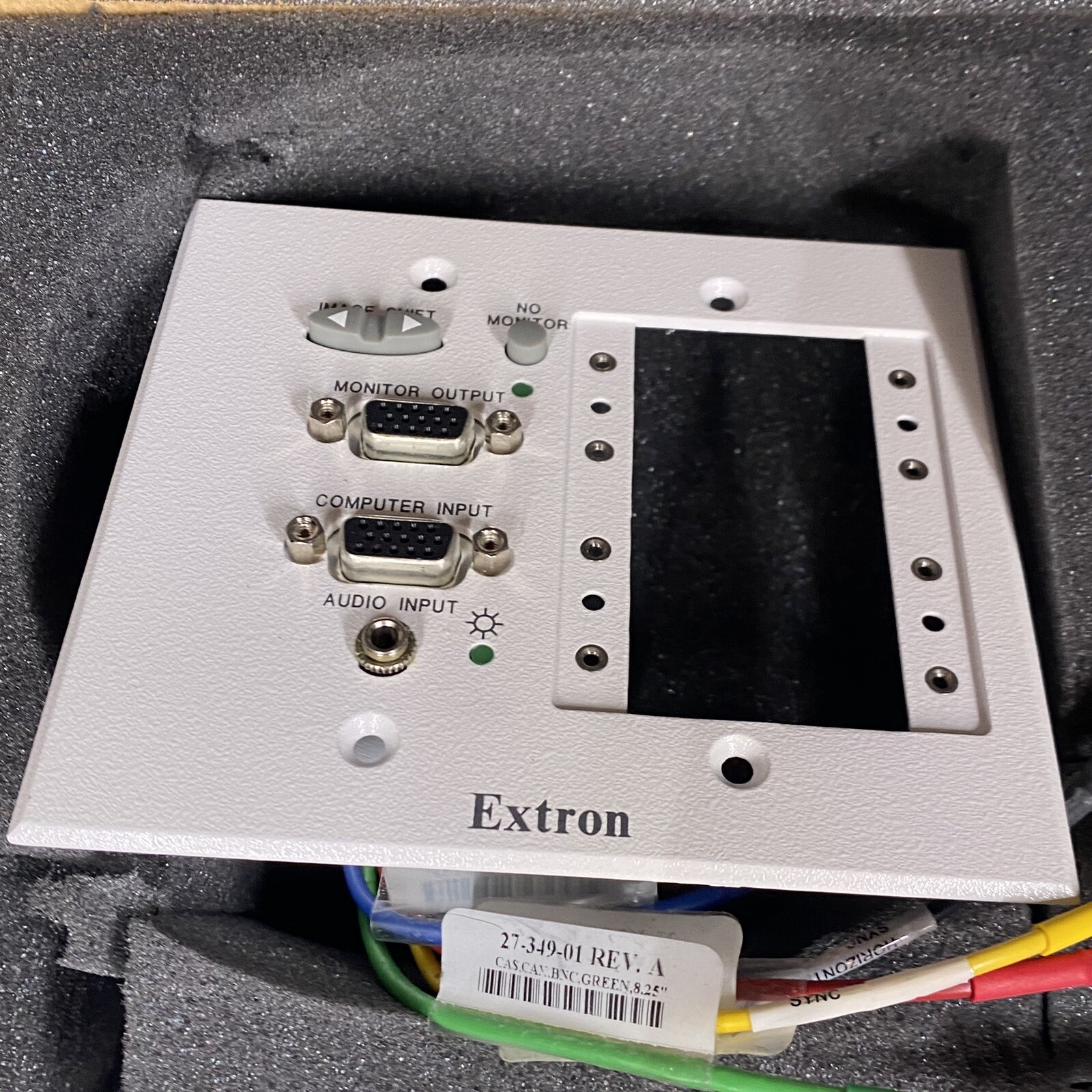 Extron Electronics 60-597-23 CIA111-4 Computer Interface With Audio
