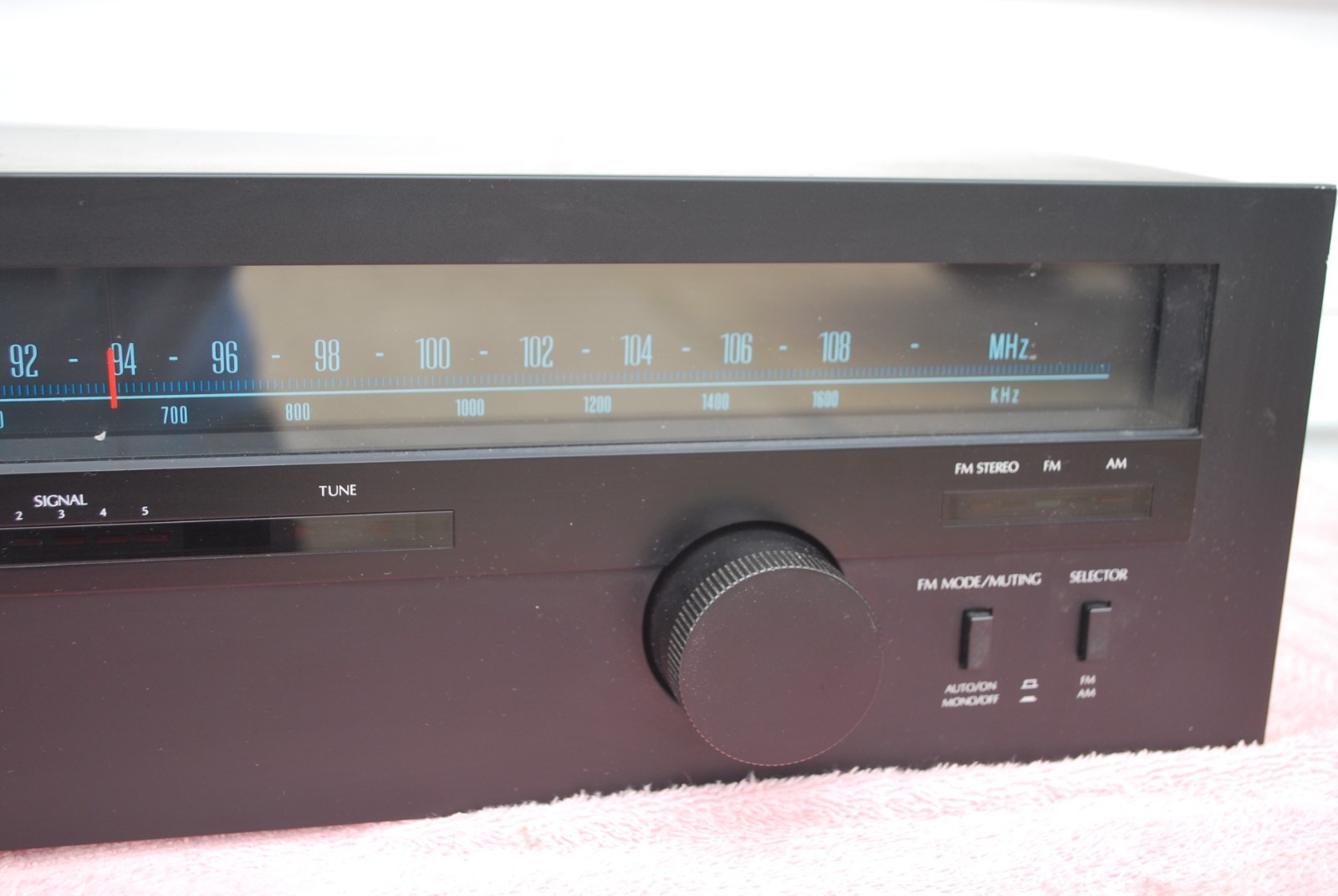 Vintage Sansui T-60 AM/FM Stereo Tuner Functional
