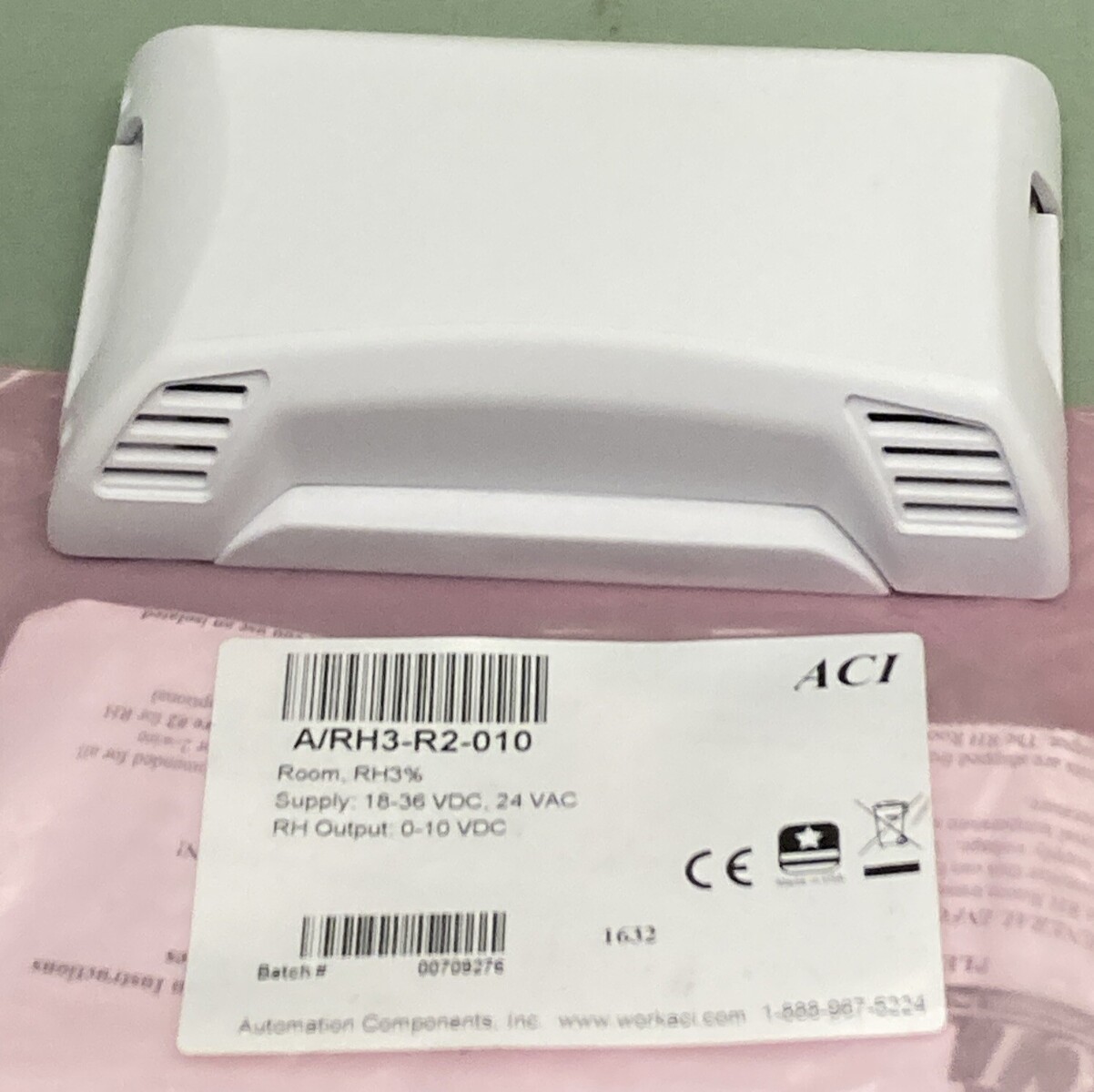NEW ACI A/RH3-R2-010 WALL MOUNT HUMIDITY SENSOR 3% Accuracy 4-20mA 0-10 VDC