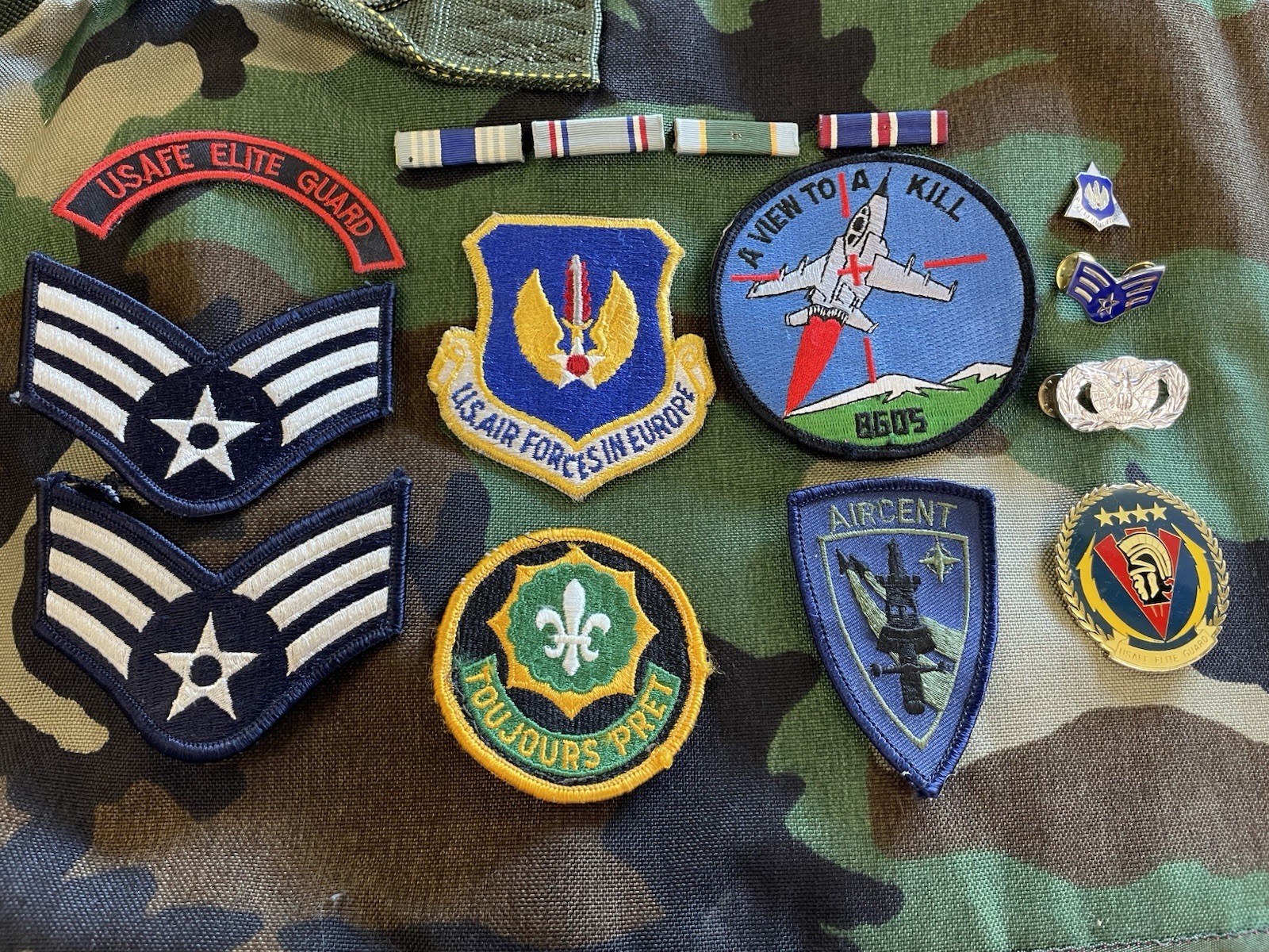 Look! US Military Pin Patch Medal Air Force USAFE Collection Vietnam Cold War