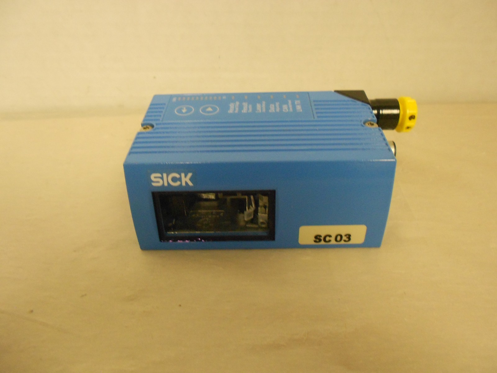SICK CLV650-08300A Industrial Barcode Scanning Sensor 1050845