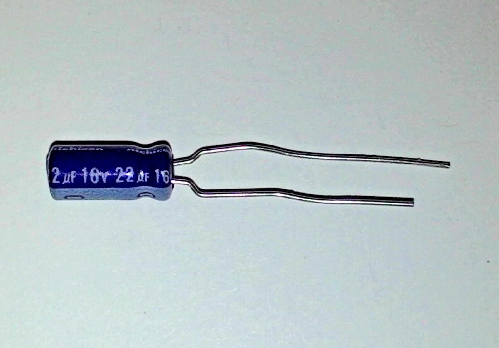 Lot of Genuine Nichicon 22uF 16V Radial Lead Electrolytic Capacitor  USA Seller
