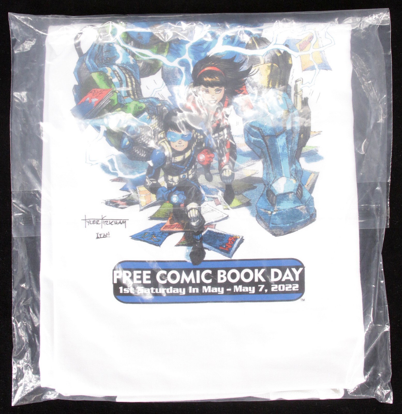 SDCC 2022 Exclusive XXL T Shirt Free Comic Book Day Tyler Kirkham Superhero 2XL