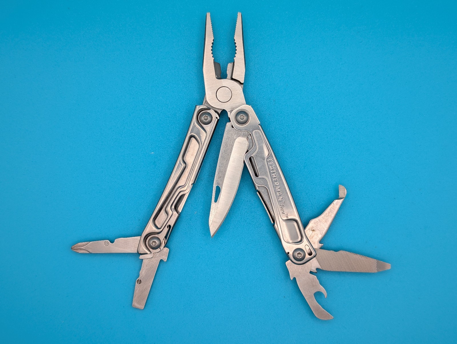 Leatherman Rev 3.8" Multi-Tool, Stainless!