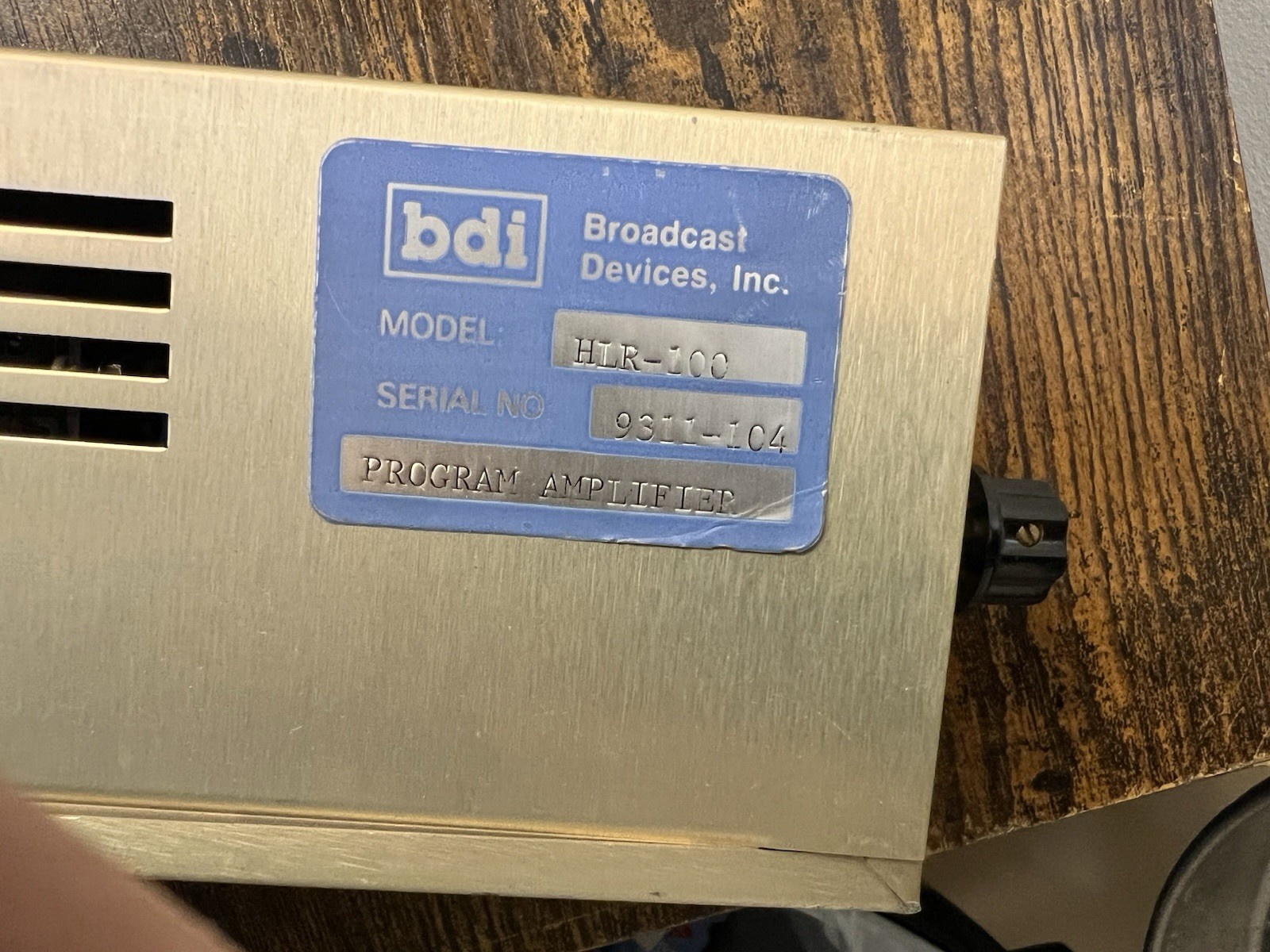Broadcast Devices Inc. (BDI) HLR-100 Program Amplifier. Tested. Good Condition