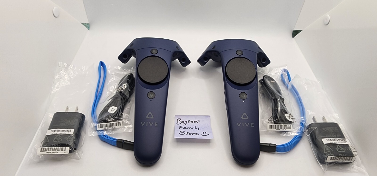NEW 2x (Pair) of HTC Vive Pro 2.0 Blue Controller w USB Charger / Cord / Strap