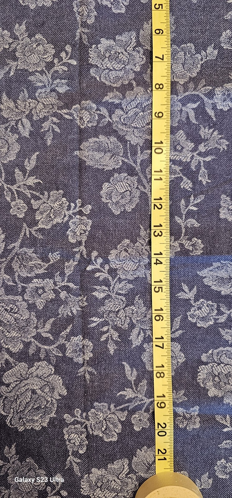 Sewing Quilting Fabric  Denim Light Weight Polycotton  Floral 1.5 Yds X 44 "