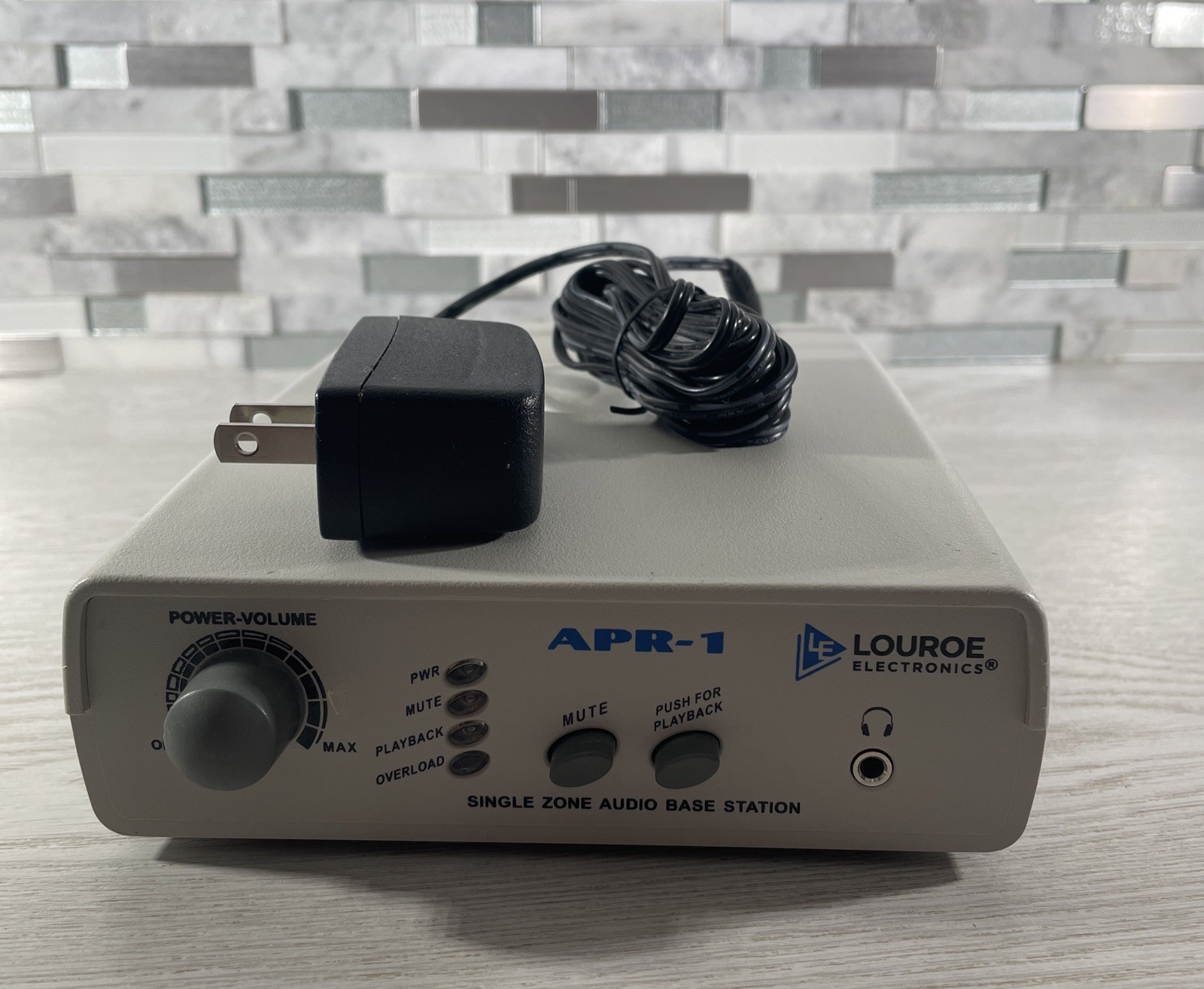 Louroe LE-146 APR-1 Single Zone Audio Base Station