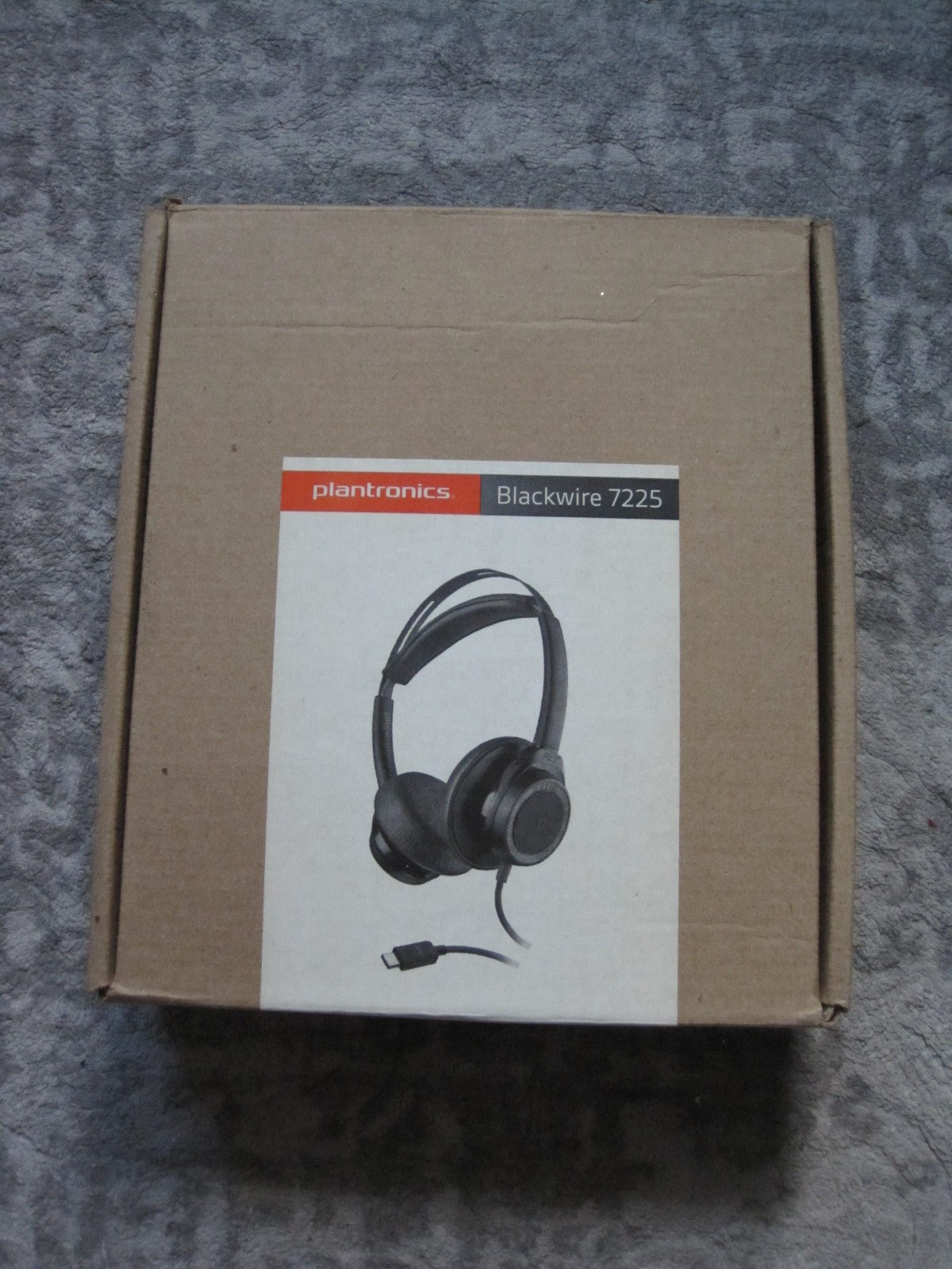 Plantronics Blackwire BW7225 Corded Boomless USB-C Stereo Headset - Black