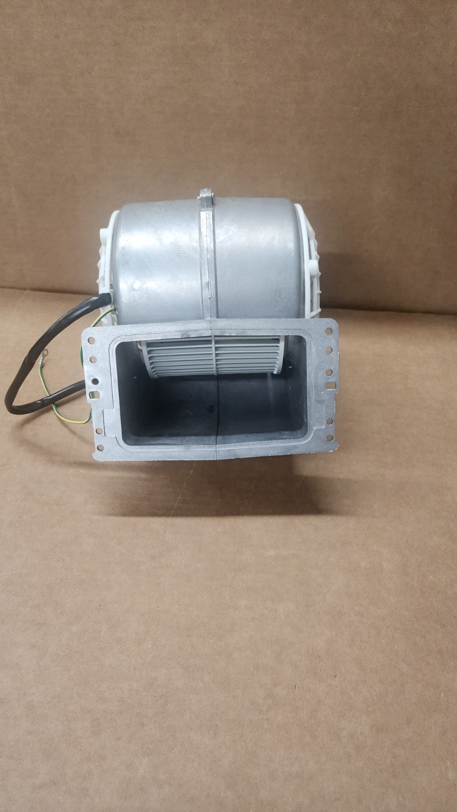NEW GE BLOWER ASSEMBLY WB26X31760 WB26X21190 WB26X10206 MONOGRAM ZVC36L1SS &MORE