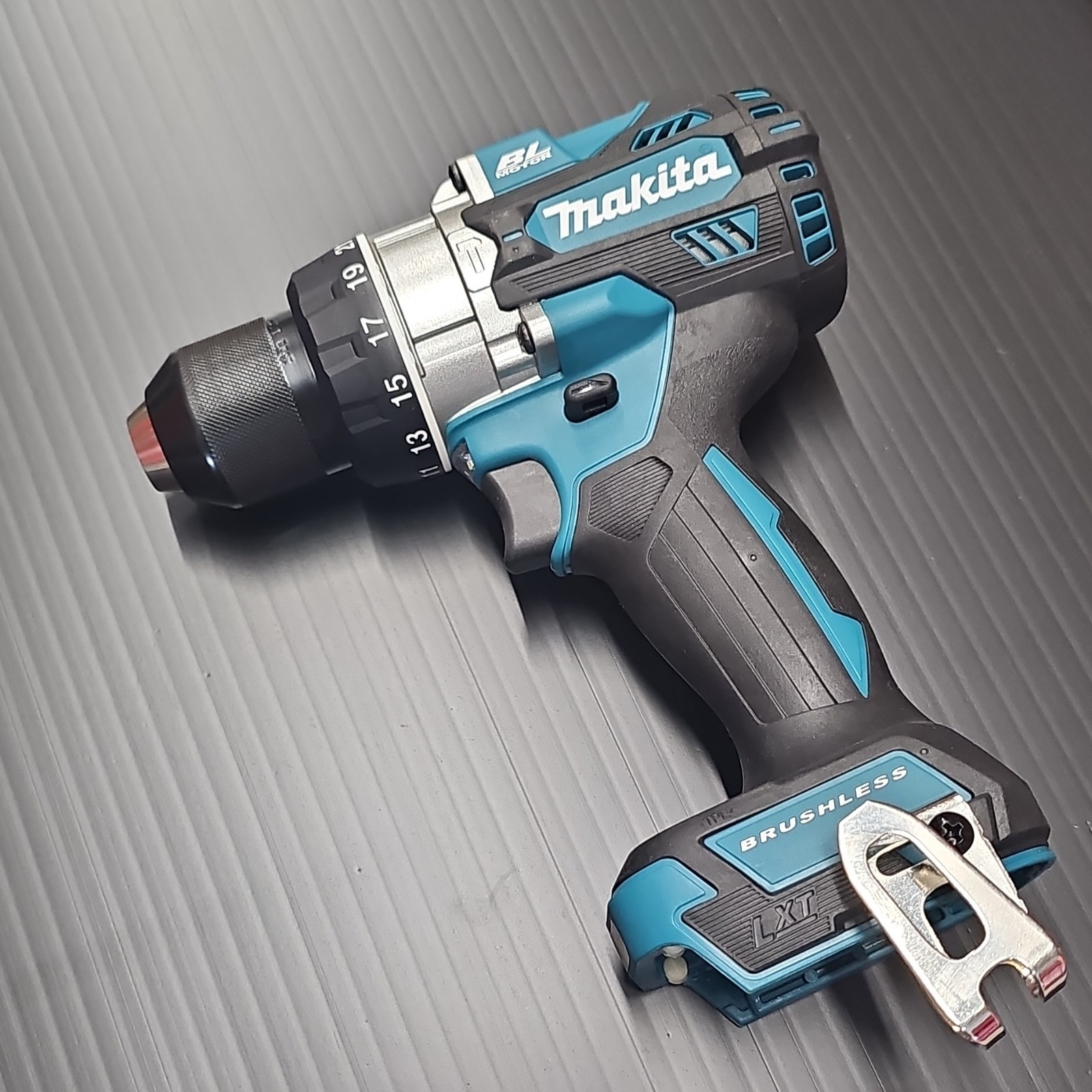 Makita XPH14Z 18 V Brushless Cordless Hammer Driver