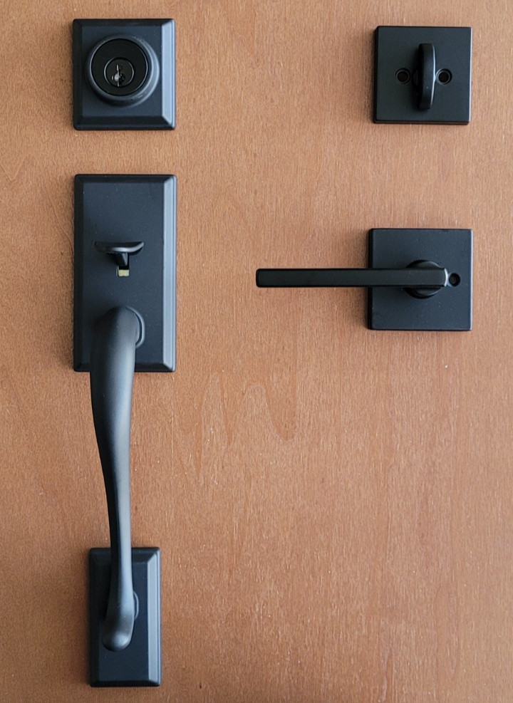 Kwikset Hawthorne Front Entry Door Handleset Lock Iron Matte Black Halifax Lever