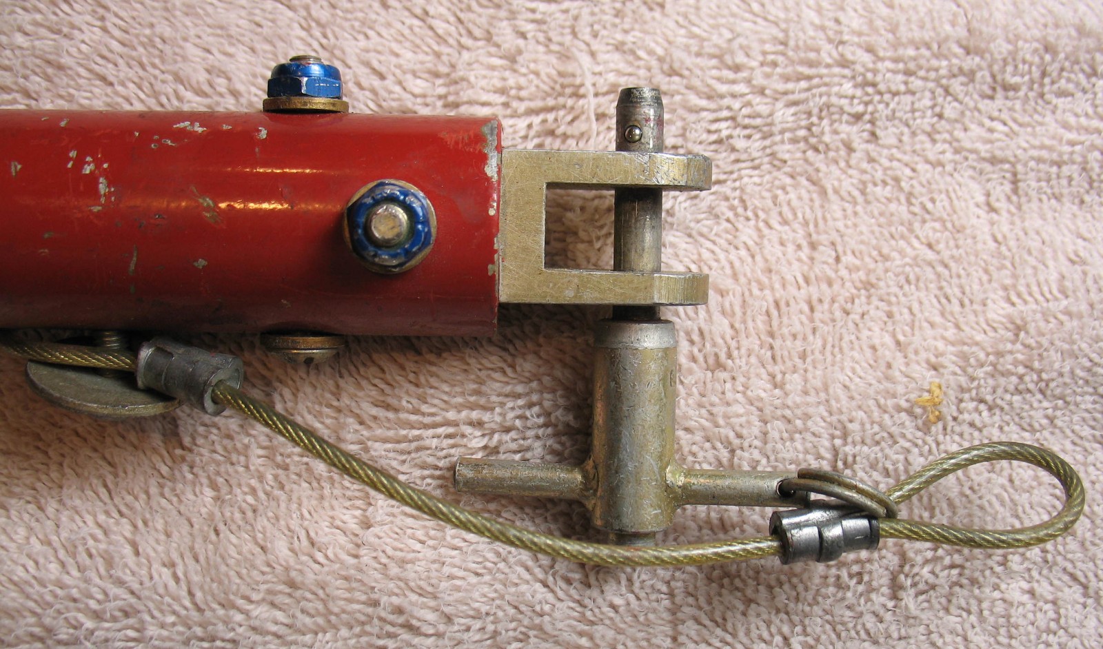 Gulfstream Nose Gear Door Safety Strut