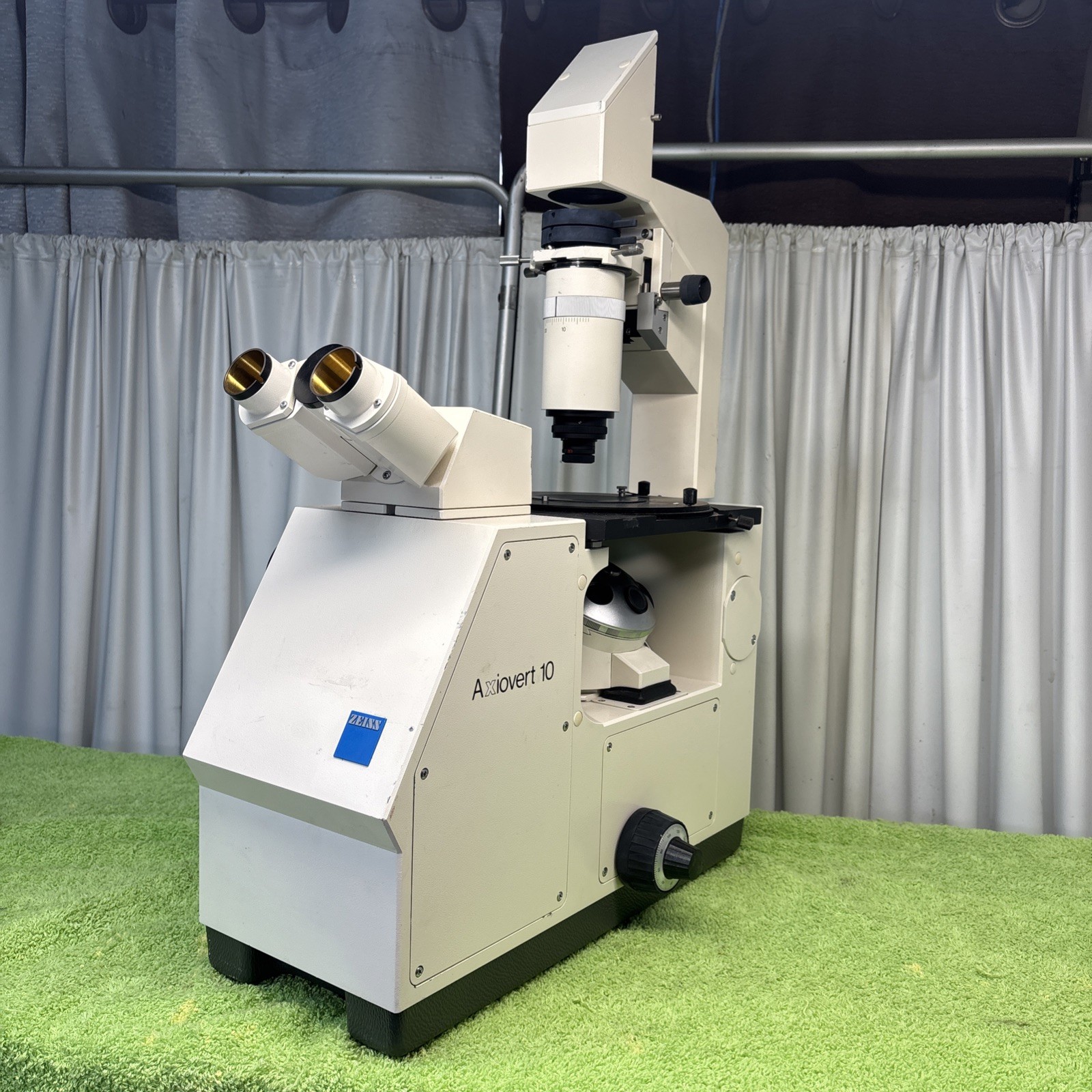 Zeiss microscope Axiovert 10 inverted phase Infinity objs