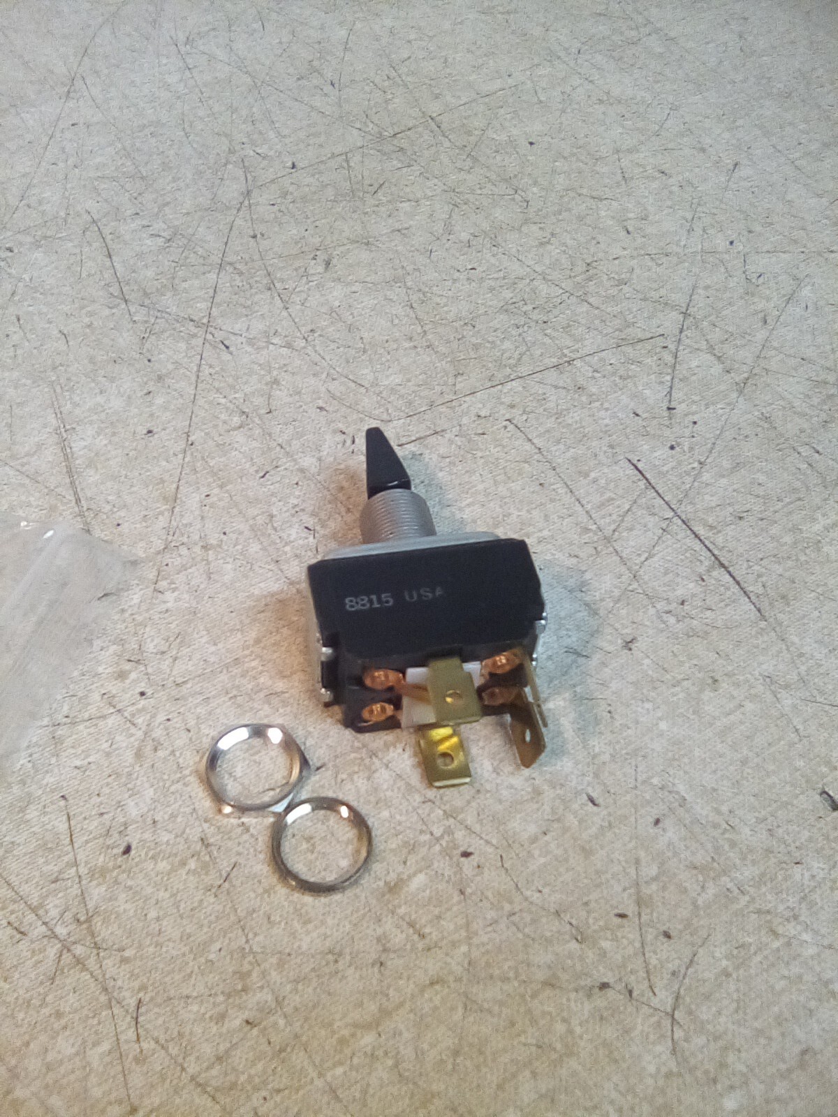 Cole Hersee 8815 Toggle Switch 10A, 250Vac