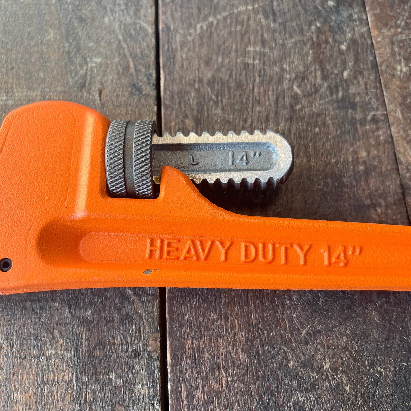 14-Inch Heavy Duty Pipe Wrench