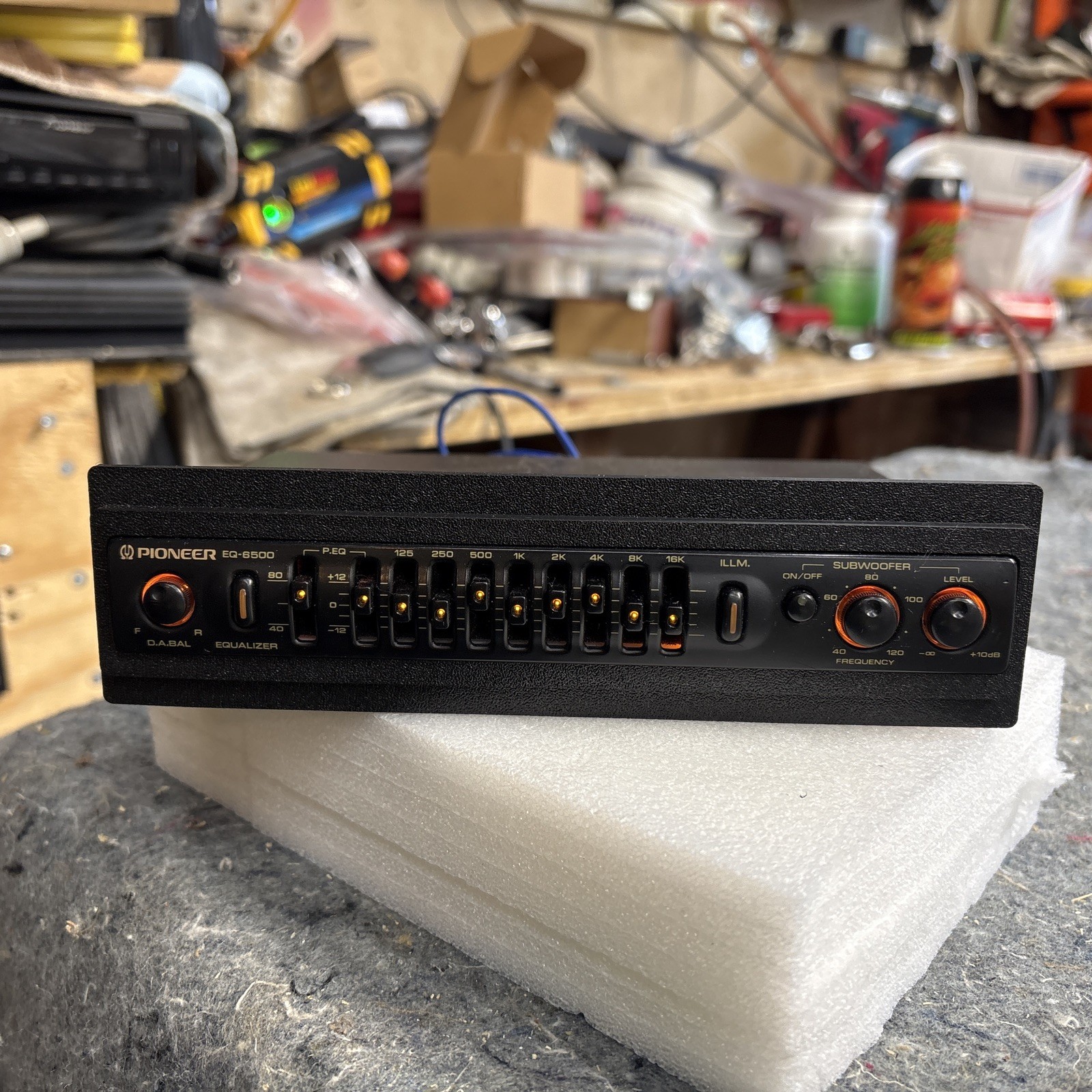 Pioneer EQ 6500 Vintage Old School Equalizer works great. Tested