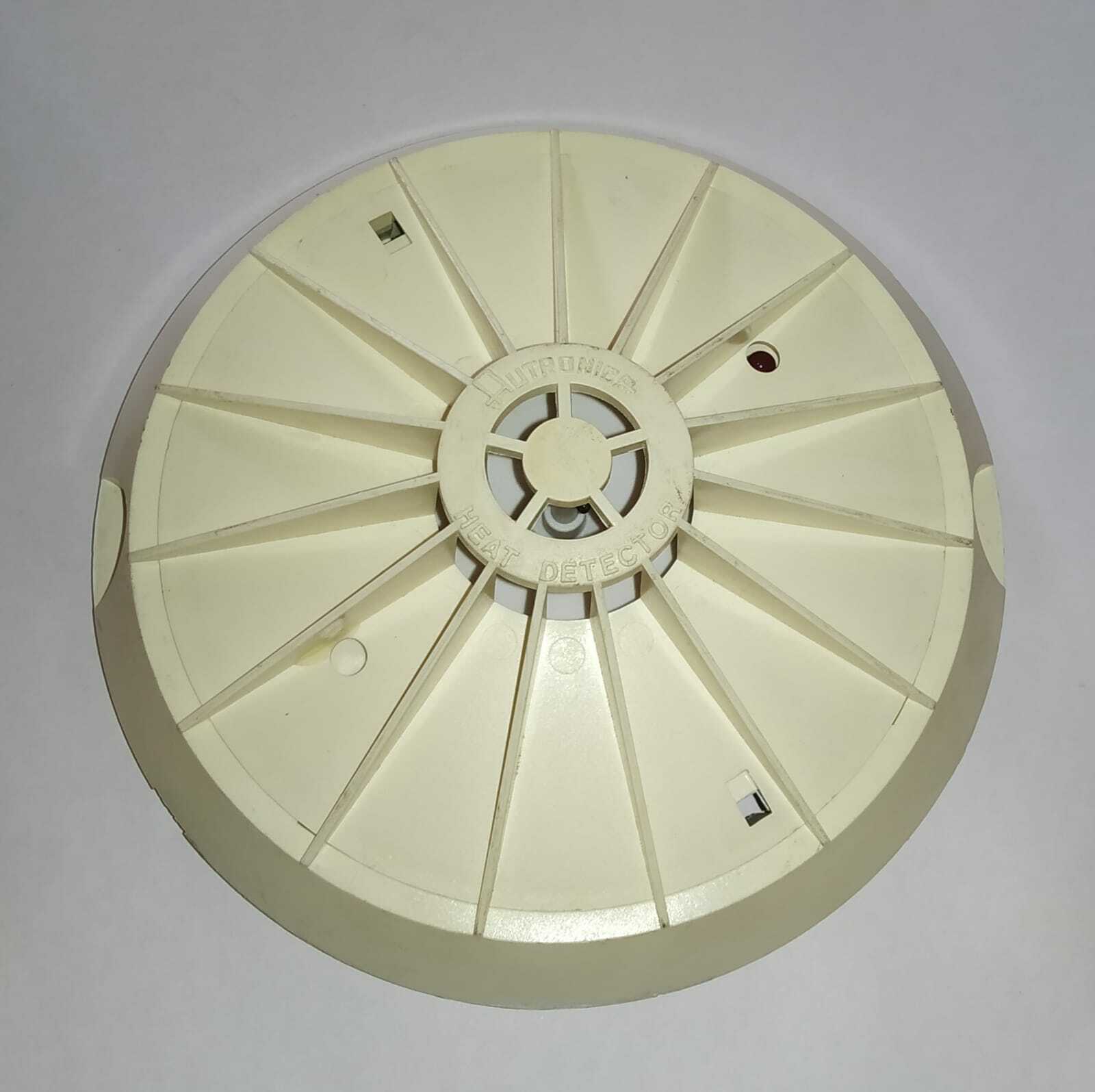 AUTRONICA  BEH-30  HEAT DETECTOR