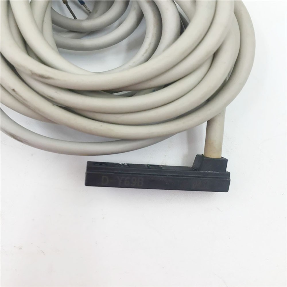 SMC Original D-Y69A D-Y69B D-Y69BL D-Y7BAL D-Y7BW D-Y7P D-Y7PL D-Y7PSAPC switch