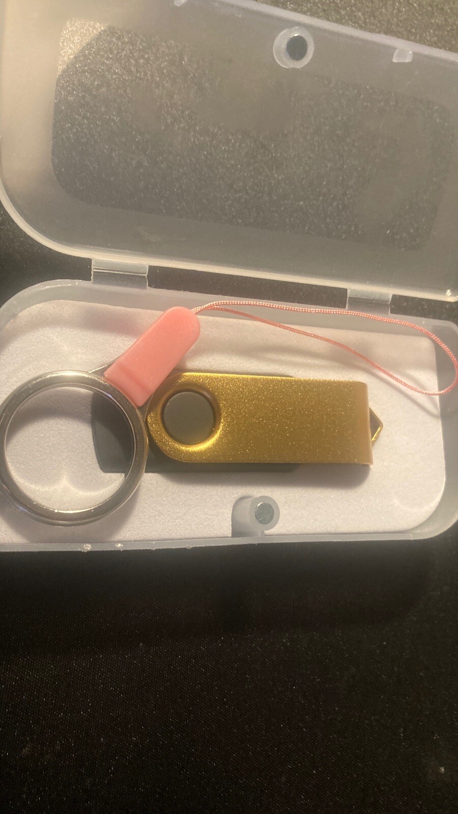 2tb usb flash drive formatted (xfat) size 1.9tb