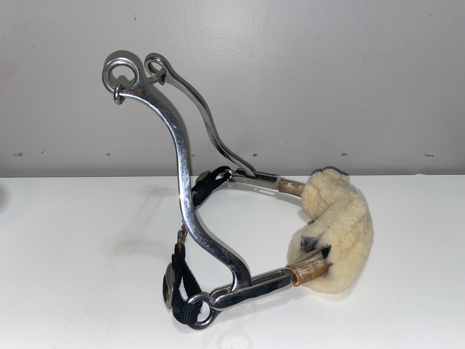 PARTRADE FLEECE NOSE MECHANICAL HACKAMORE WITH CHIN STRAP