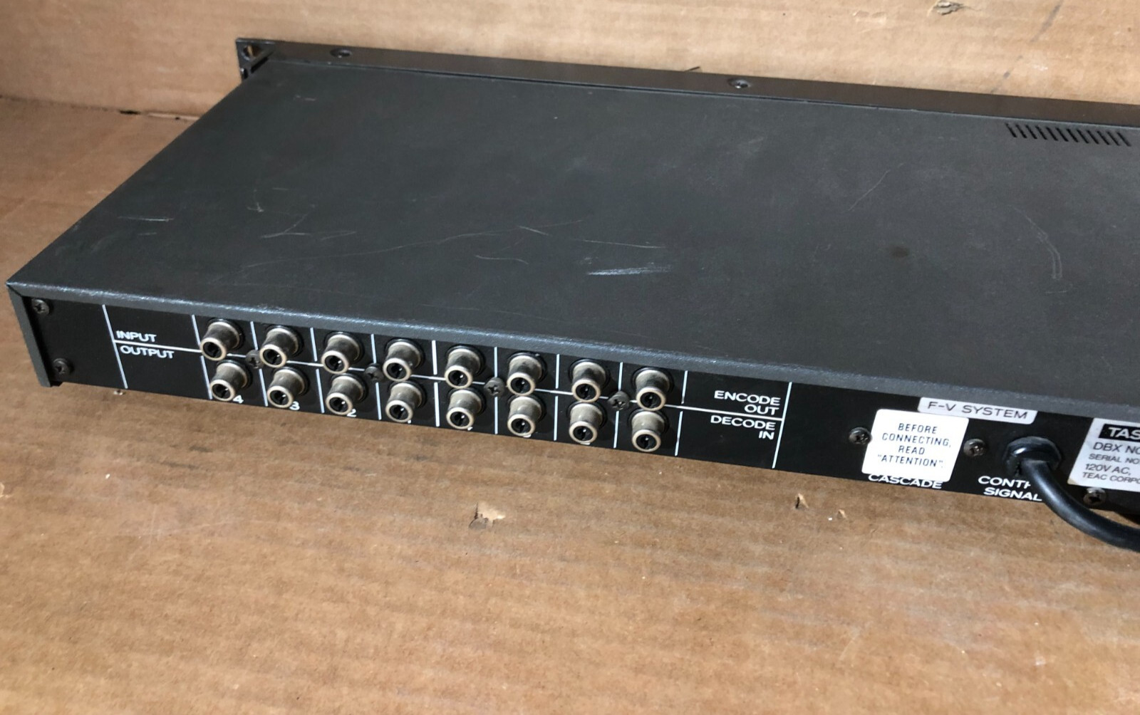 Vintage TASCAM DX-4D Professional Noise Reduction Unit Powers on
