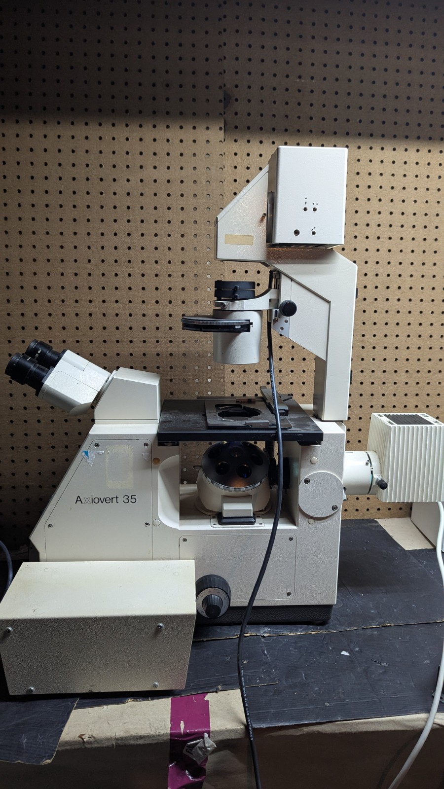 *UNTESTED* Zeiss Axiovert 35 Inverted Fluorescence Microscope With Power Supply