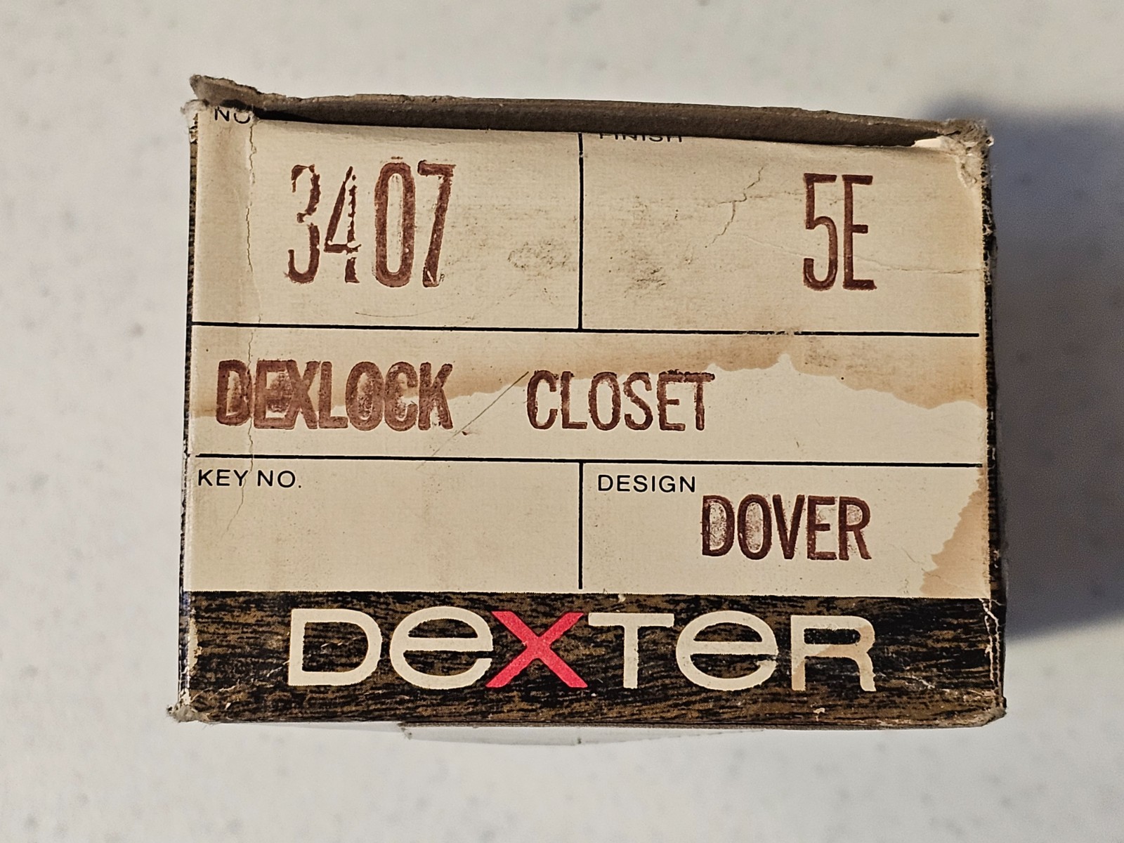 Vintage 3407 DEXTER Dexlock Closet Door Knob Latch Dover Design 5E Finish NOS
