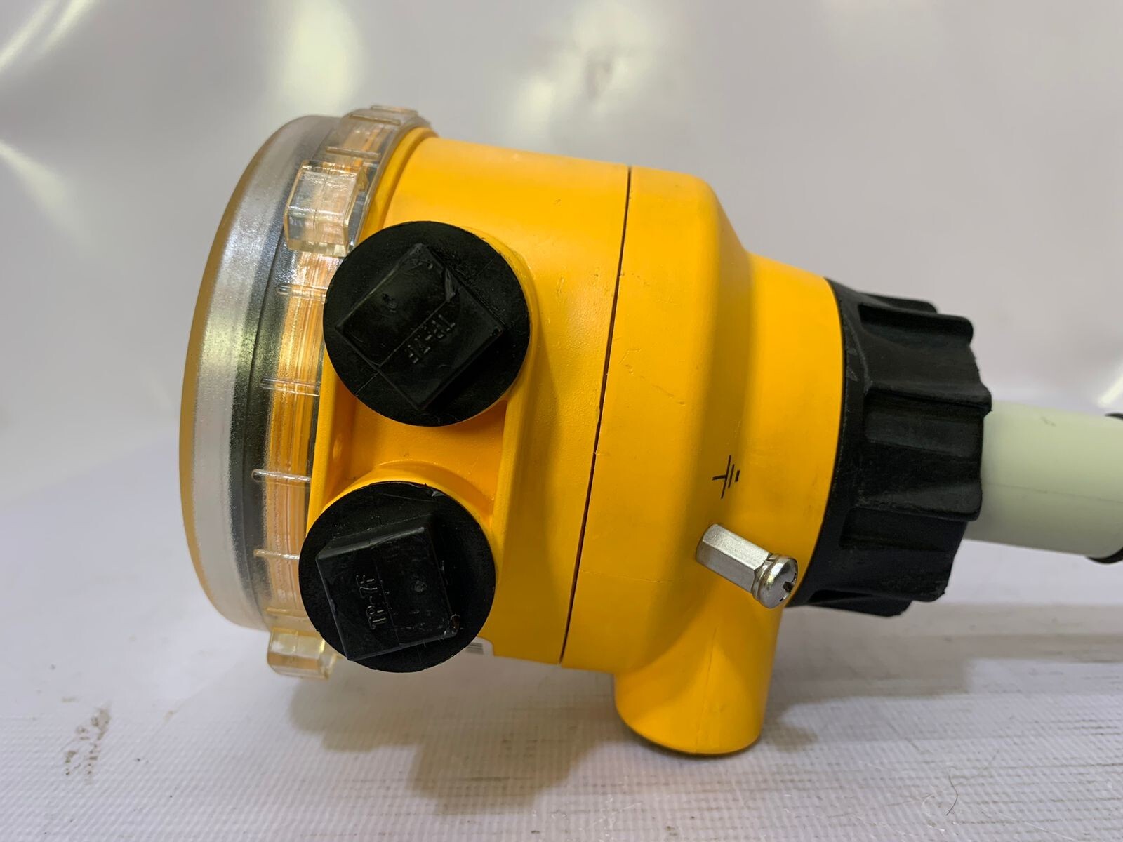 +GF+ / Signet Magmeter Flow Sensor / 3-2551-P2-42