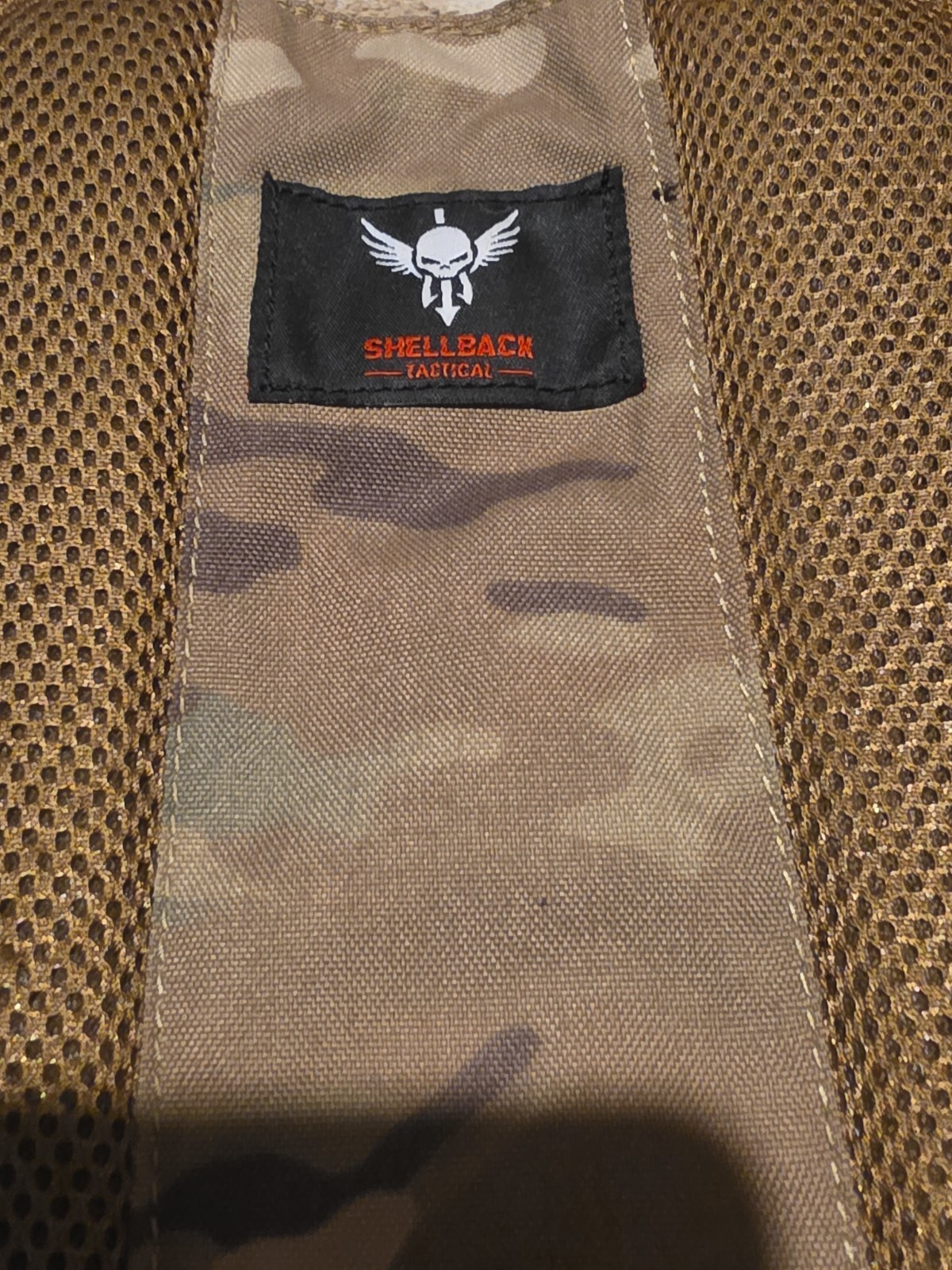 SHELLBACK TACTICAL Stealth Low Vis Concealable Plate Carrier Multicam MED/LG