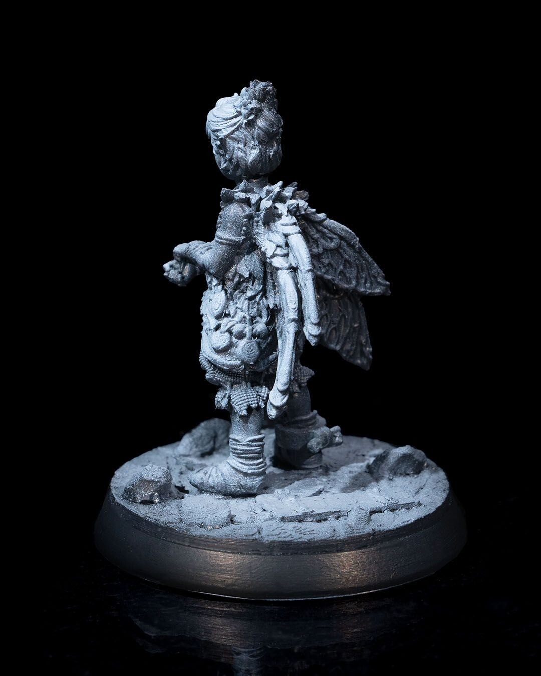 DnD Filena Small Pixie Sprite Mini 32mm Scale (unpainted)