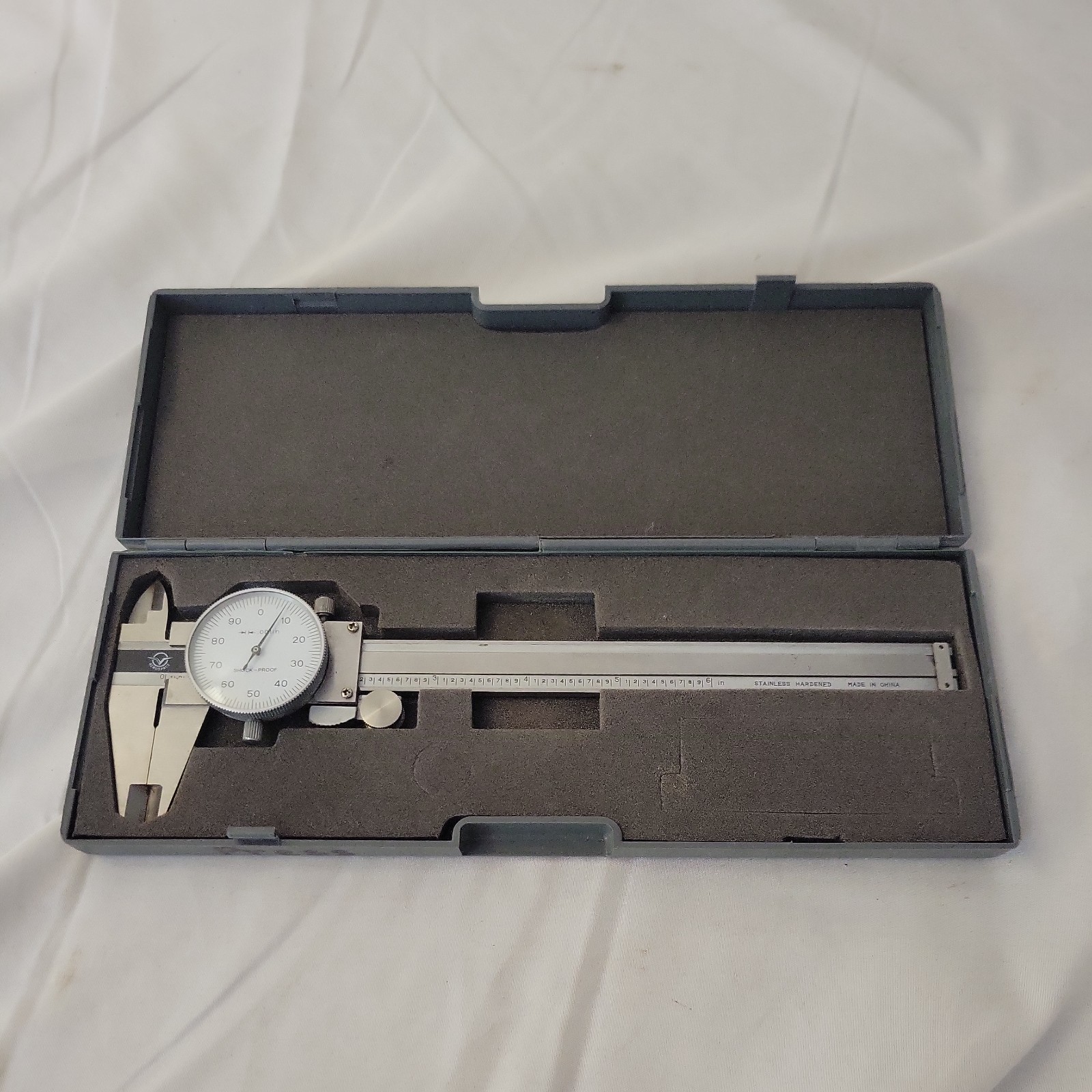 Dial Caliper | 0–6” Range | Precision Machinist Tool in Foam Case Shoch-Proof