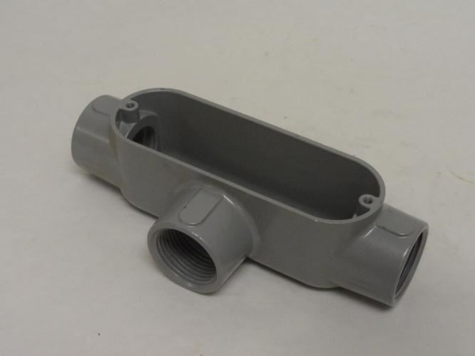 209048 New-No Box; Appleton T100T-A Conduit Body; Type: T; Size: 1" Thread