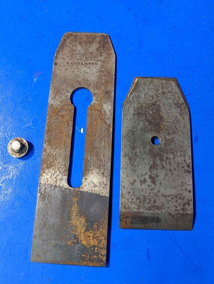 E.M.Chapin FINE MEADOW WARRANTED CONN.USA Wood Plane Iron