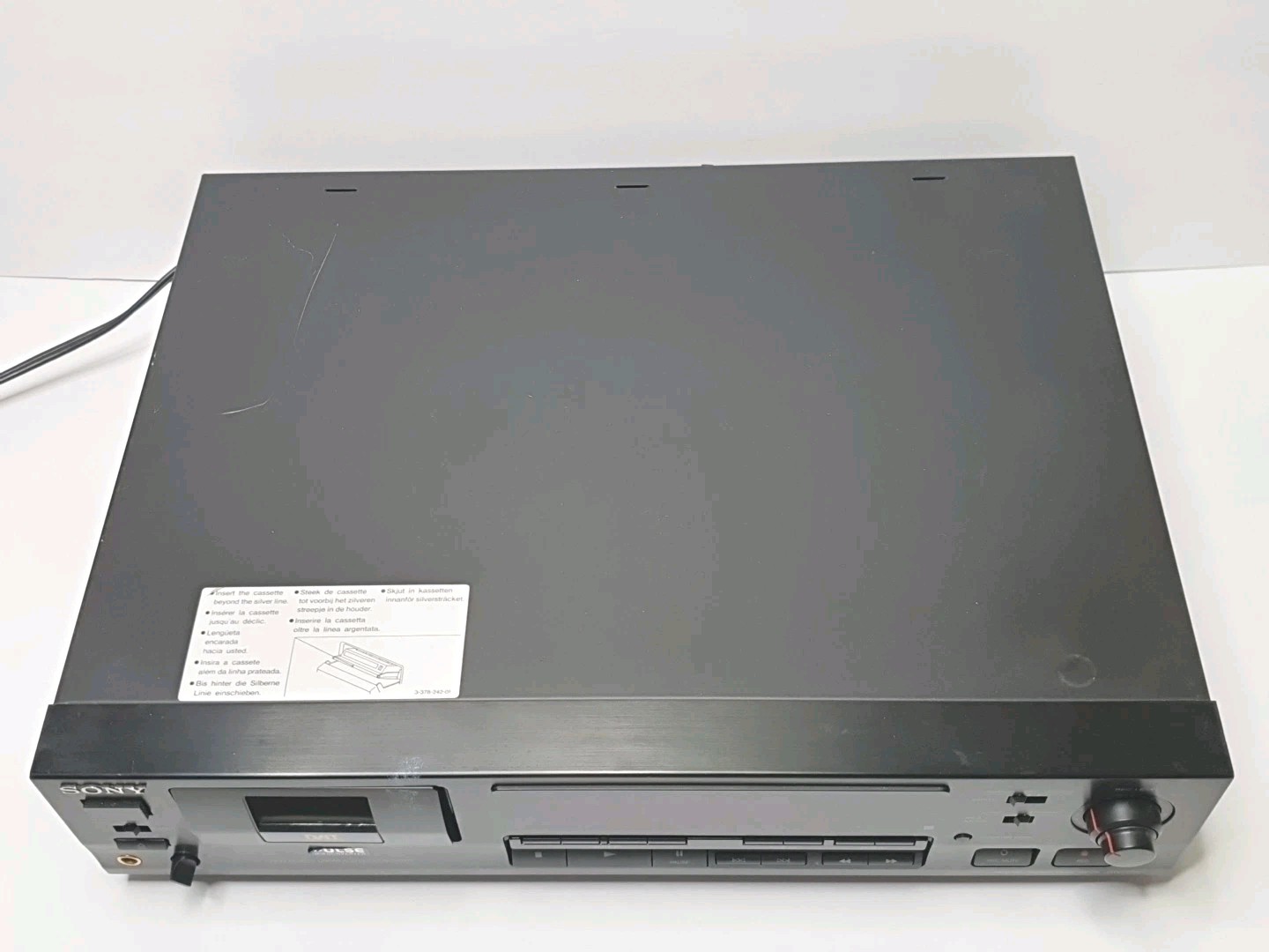 Sony DTC-690 Digital Audio Tape (DAT) Recorder
