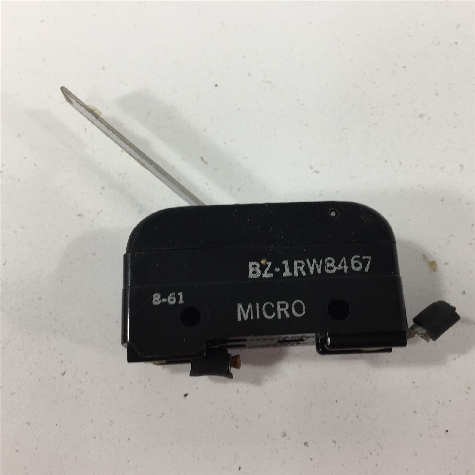 (1) Honeywell BZ-1RW8467 Microswitch