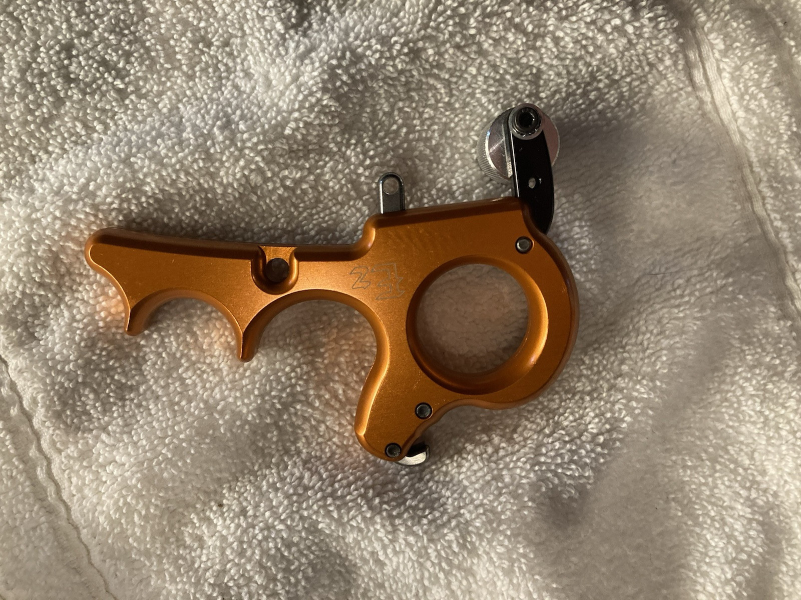 Carter EZ Release Orange 3 Finger