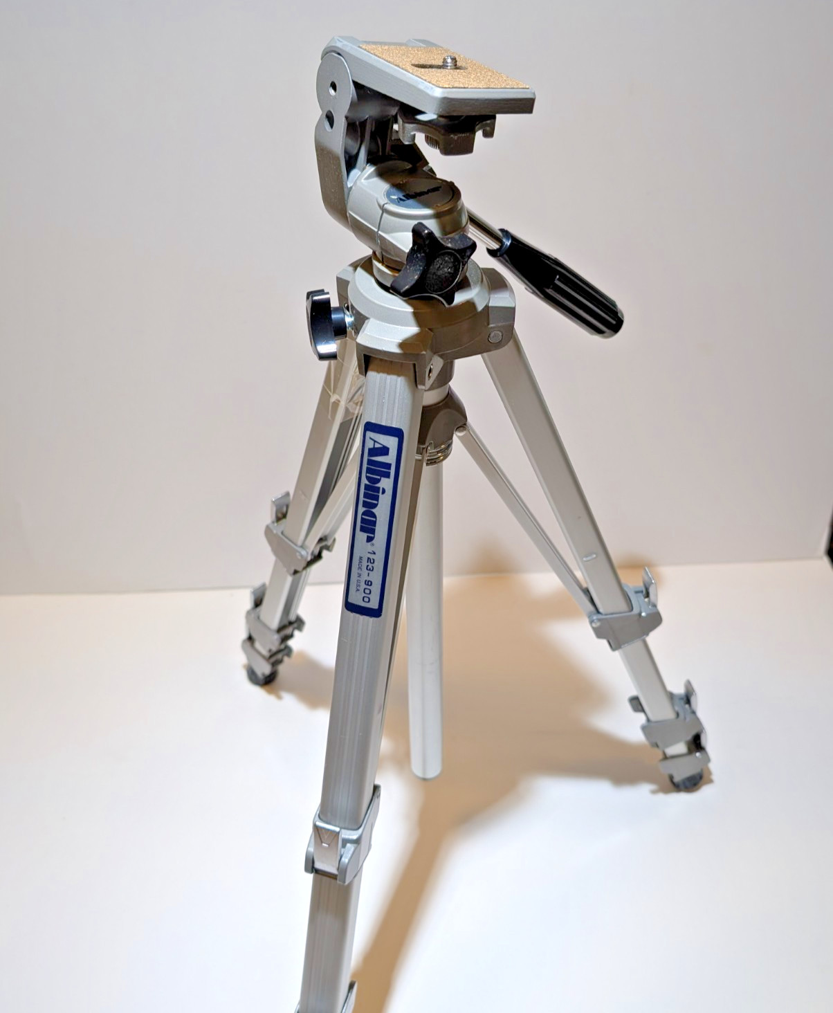 Albinar 123-900 Tripod Made in USA Aluminum - Clean in Original Box
