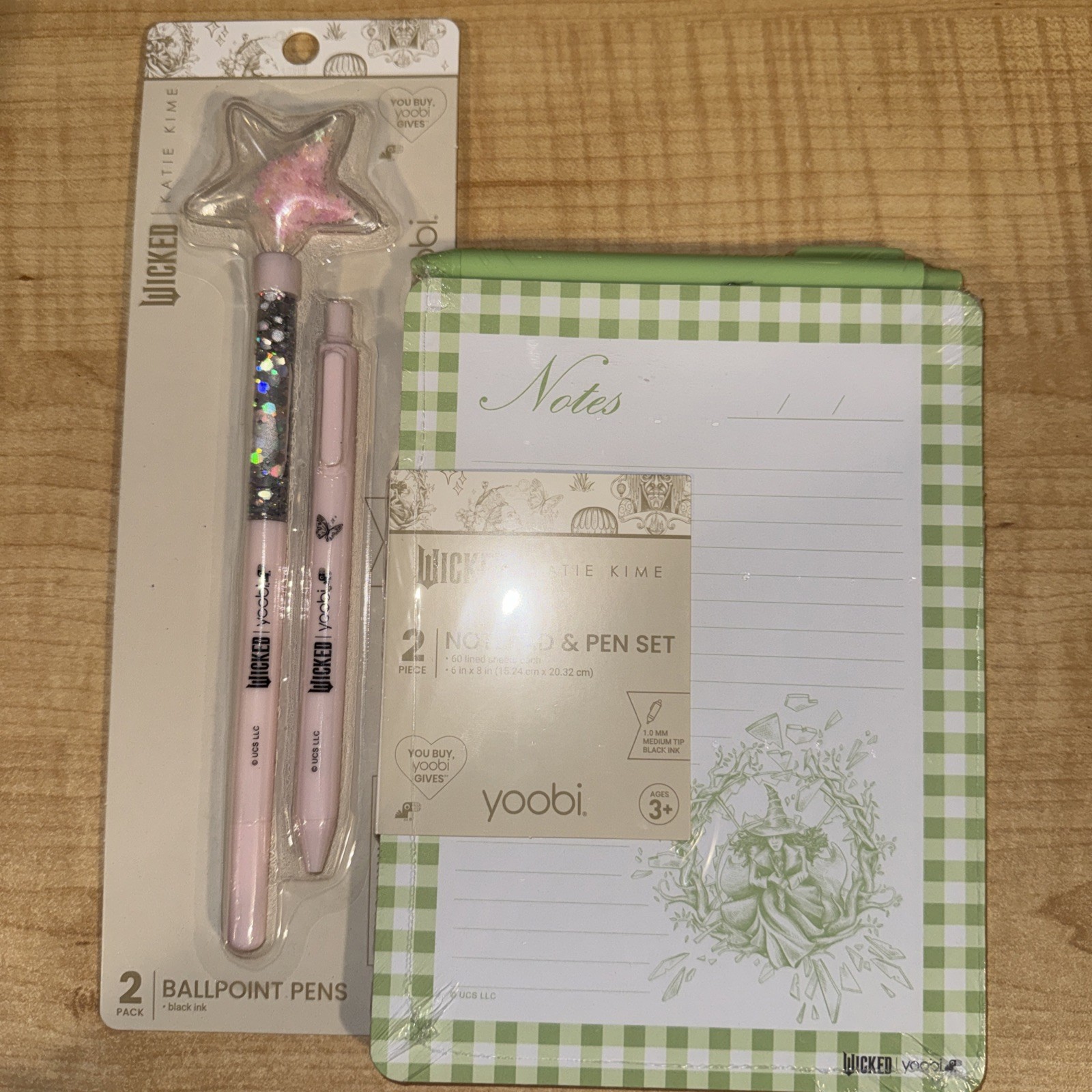 Wicked Katie Kime Notepad/pen And Pens Set