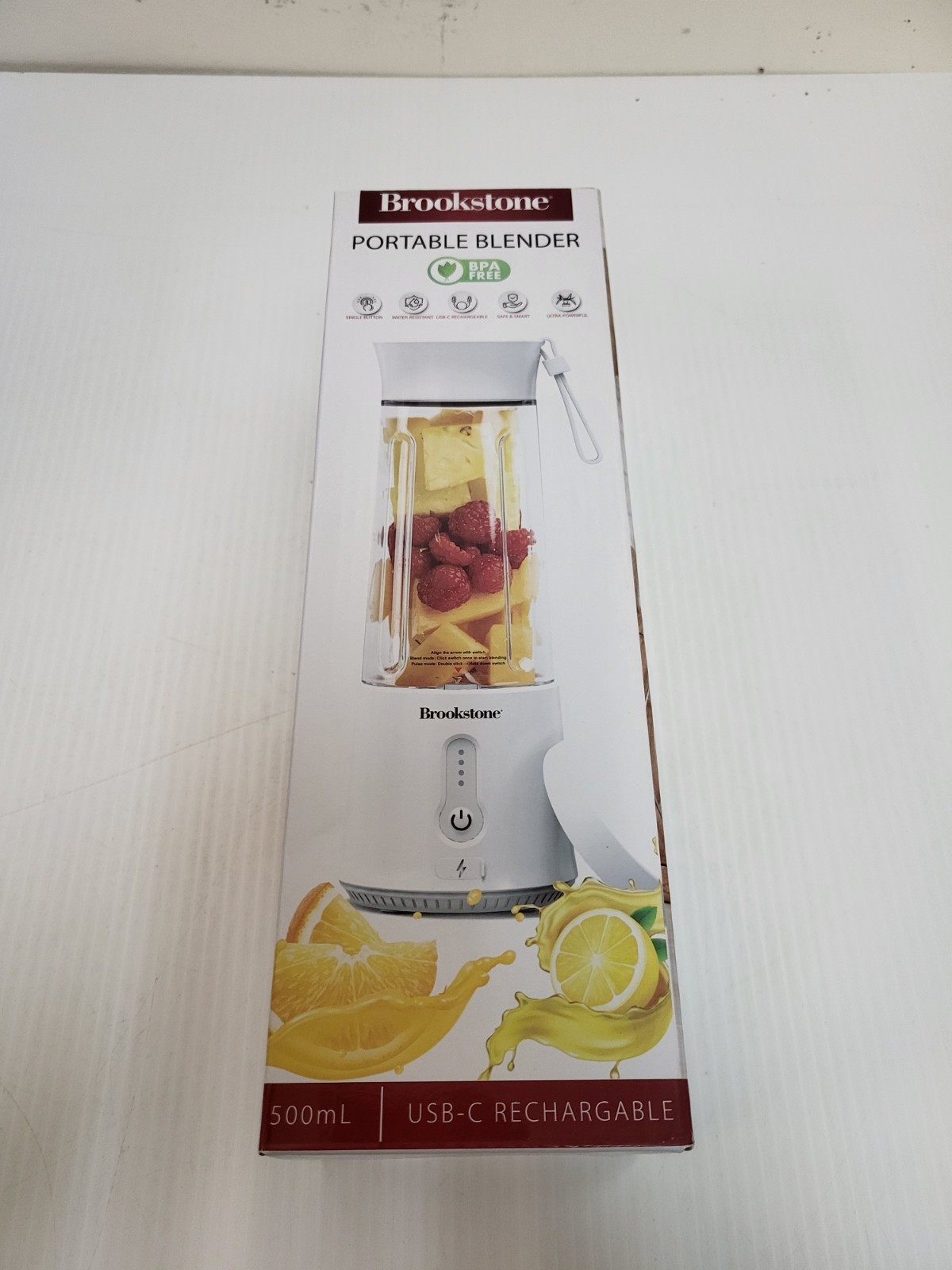 Brookstone 500mL Compact Portable Blender - BPA Free White INV00820