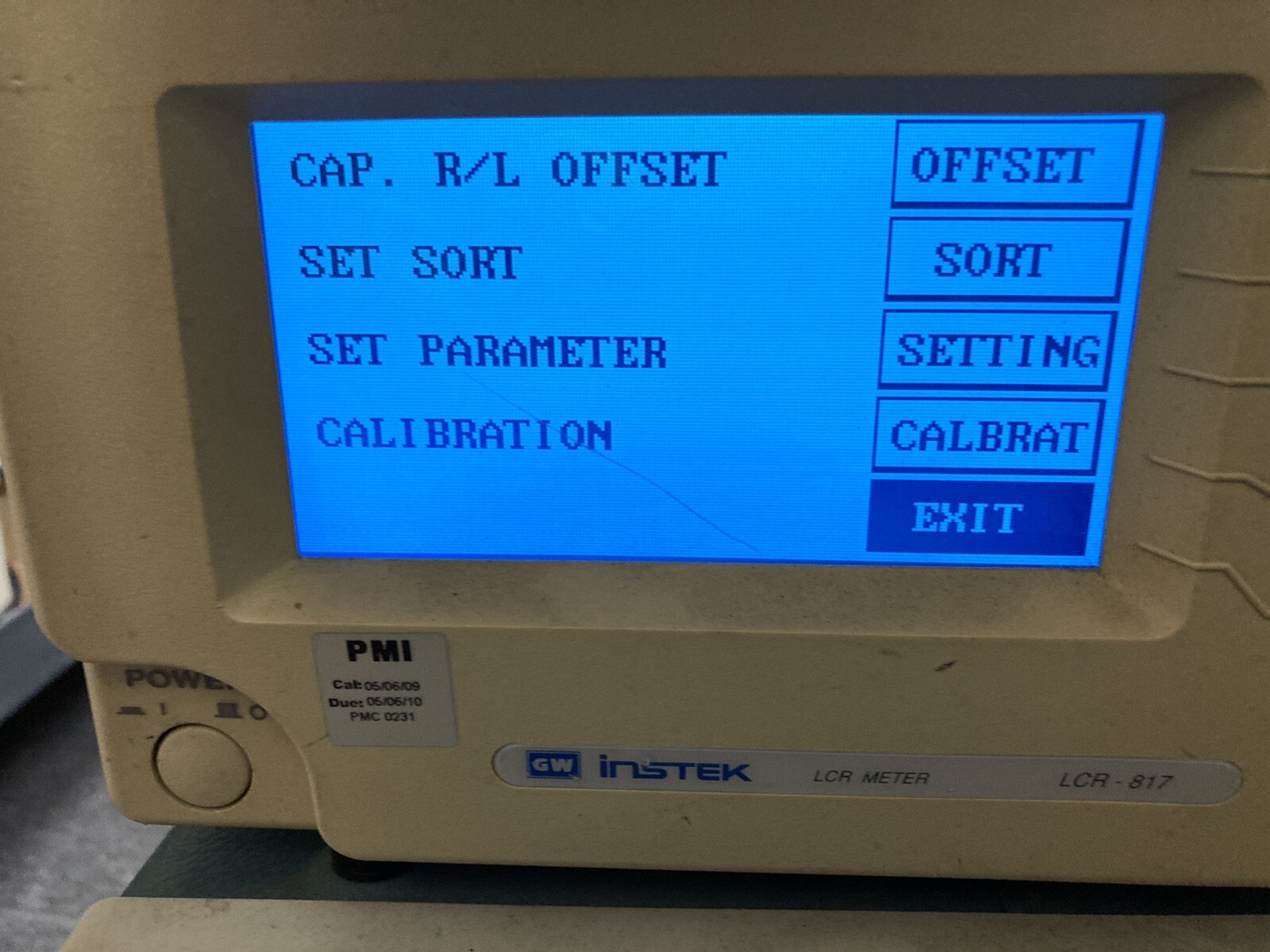 Instek LCR-817 LCR Meter