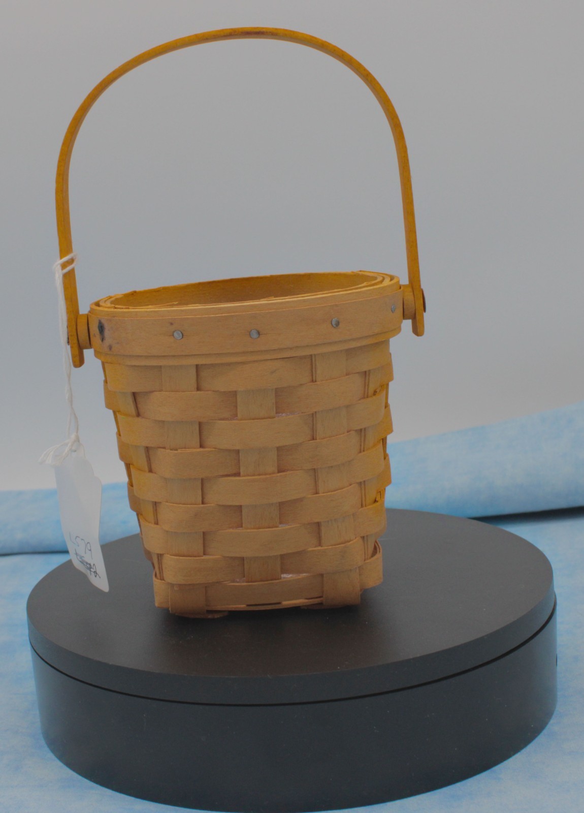 Longaberger 2002 Horizon of Hope Basket – Swing Handle – 5" x 4" x 4.5"