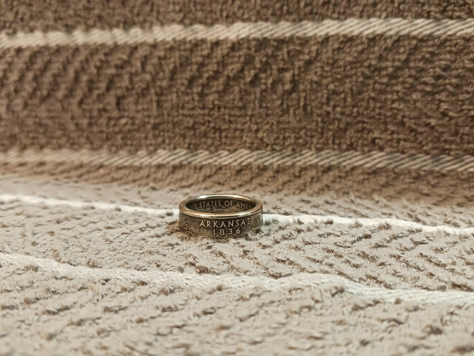 Arkansas Handcrafted Washington Quarters coin ring, size 6-1/2 2003