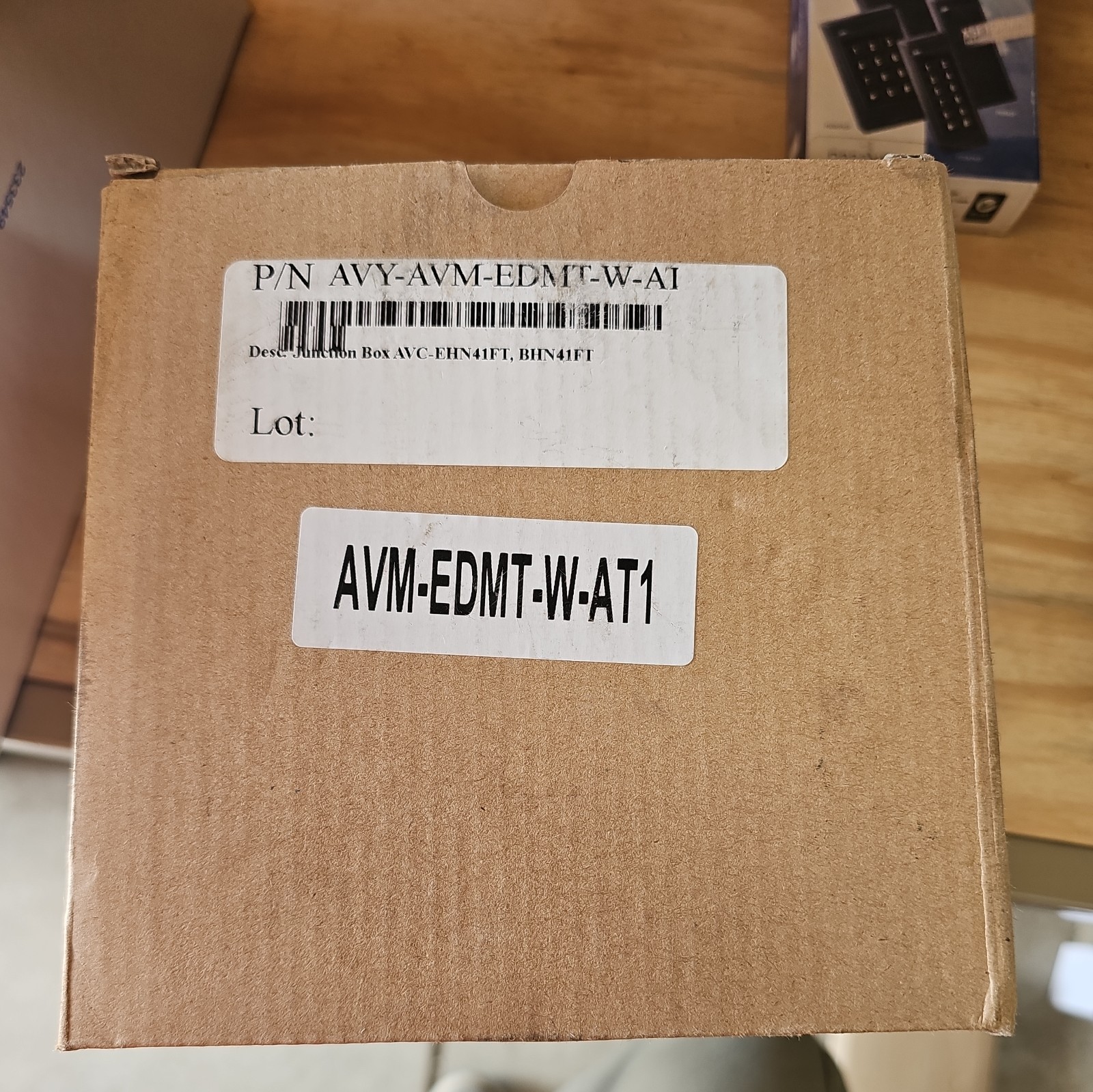 Avycon AVM-EDMT-W-AT1 Junction Mount Box White for IP Bullet/Vandal Cameras #36