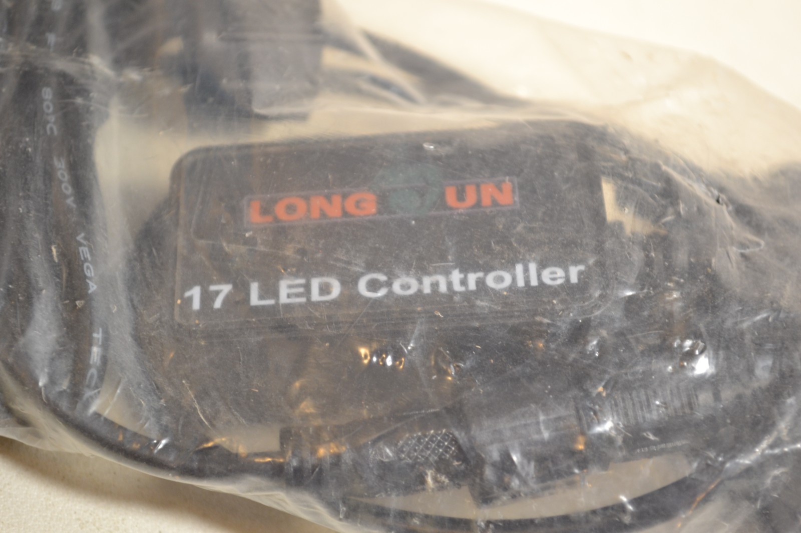 LONG UN 17 LED Controller