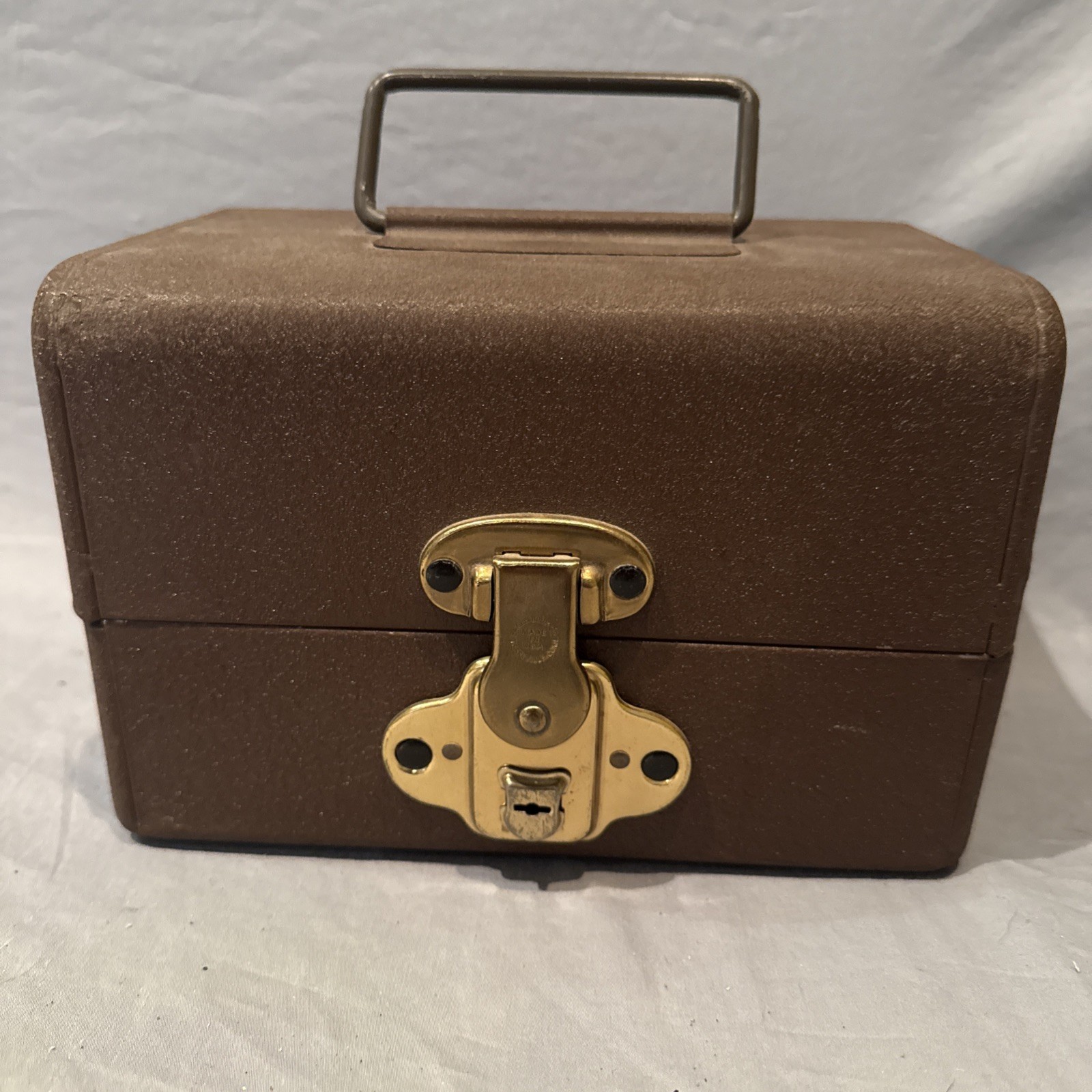 Vintage Simonsen Metal Products  8mm Film Reel Case Very Good Condition READ