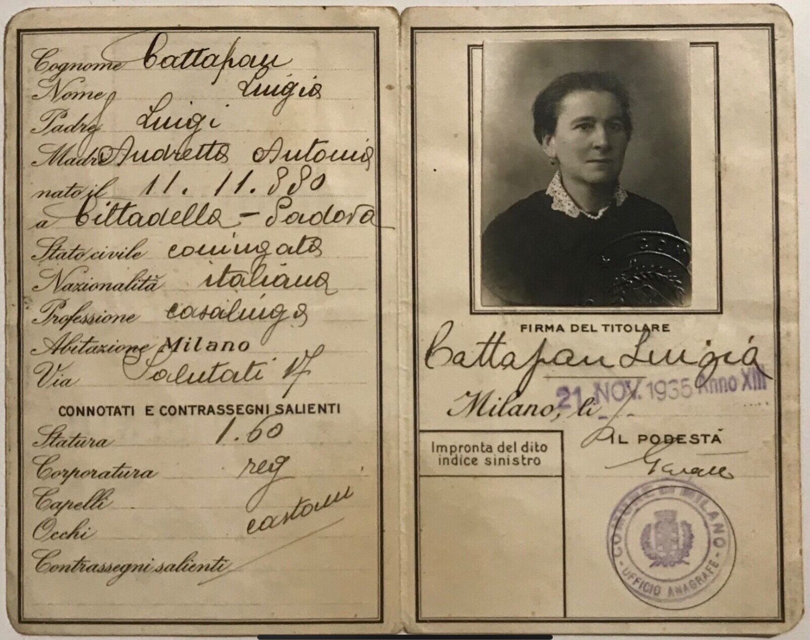 MILANO CARTA D’IDENTITÀ CON FOTOGRAFIA REGNO D’ITALIA 21.11.1935 DONNA CASALINGA