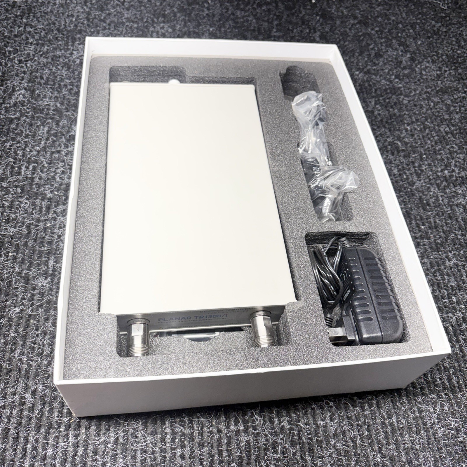 Copper Mountain Technologies Planar TR1300/1 Network Analyzer *For Parts*