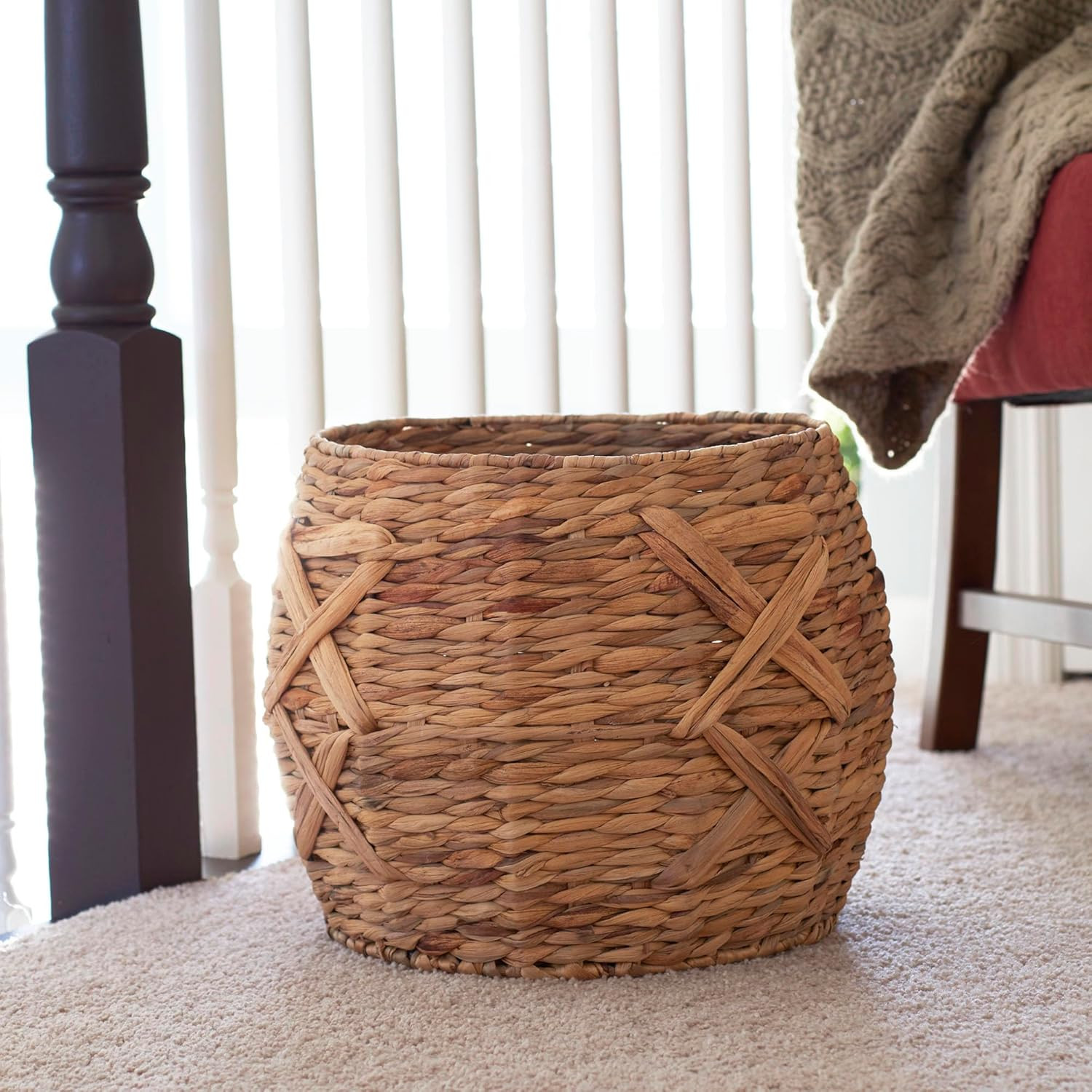 ML-4112 Hyacinth round Floor Basket, X-Design, Brown